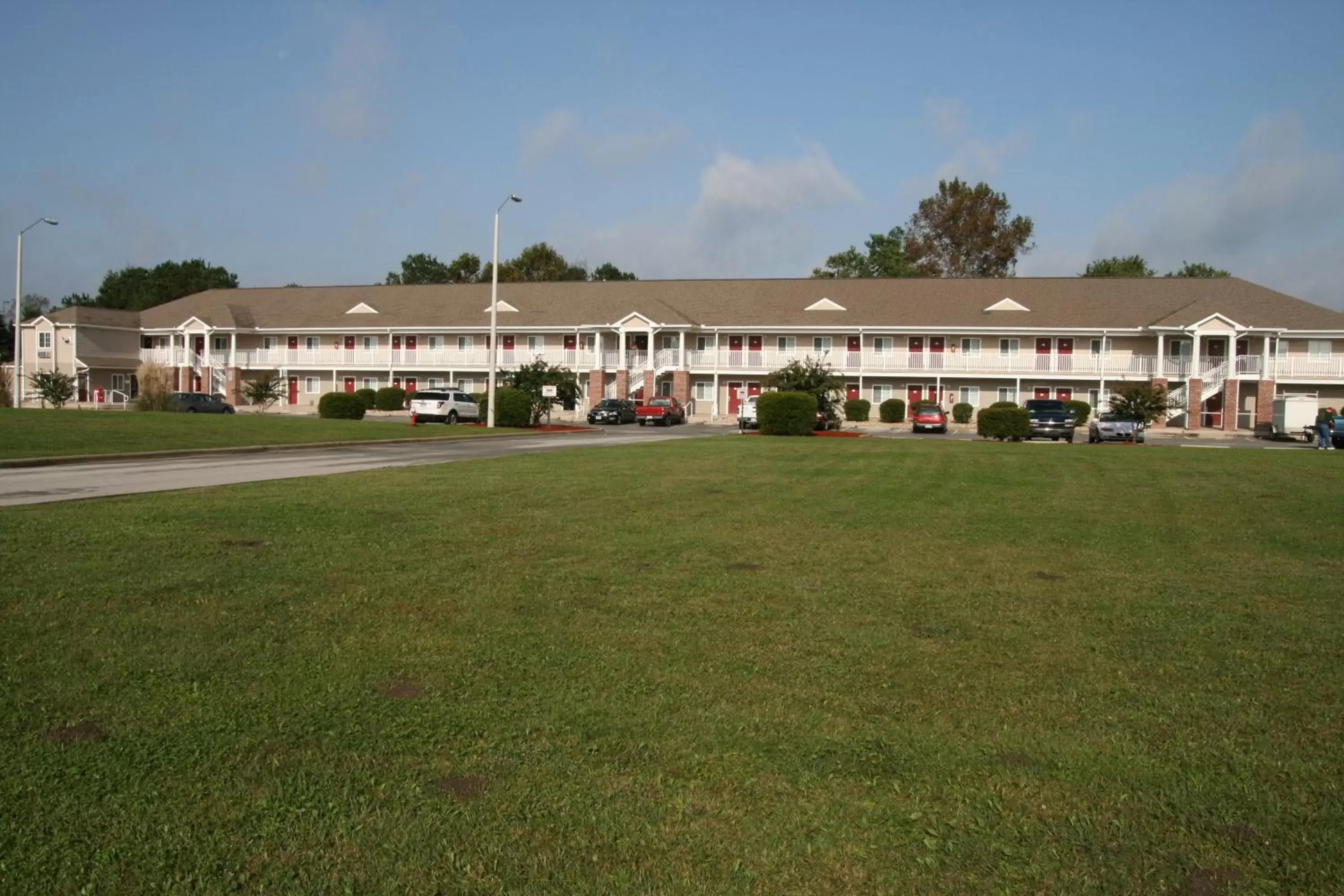 Facade/entrance, Property Building in Affordable Suites Jacksonville