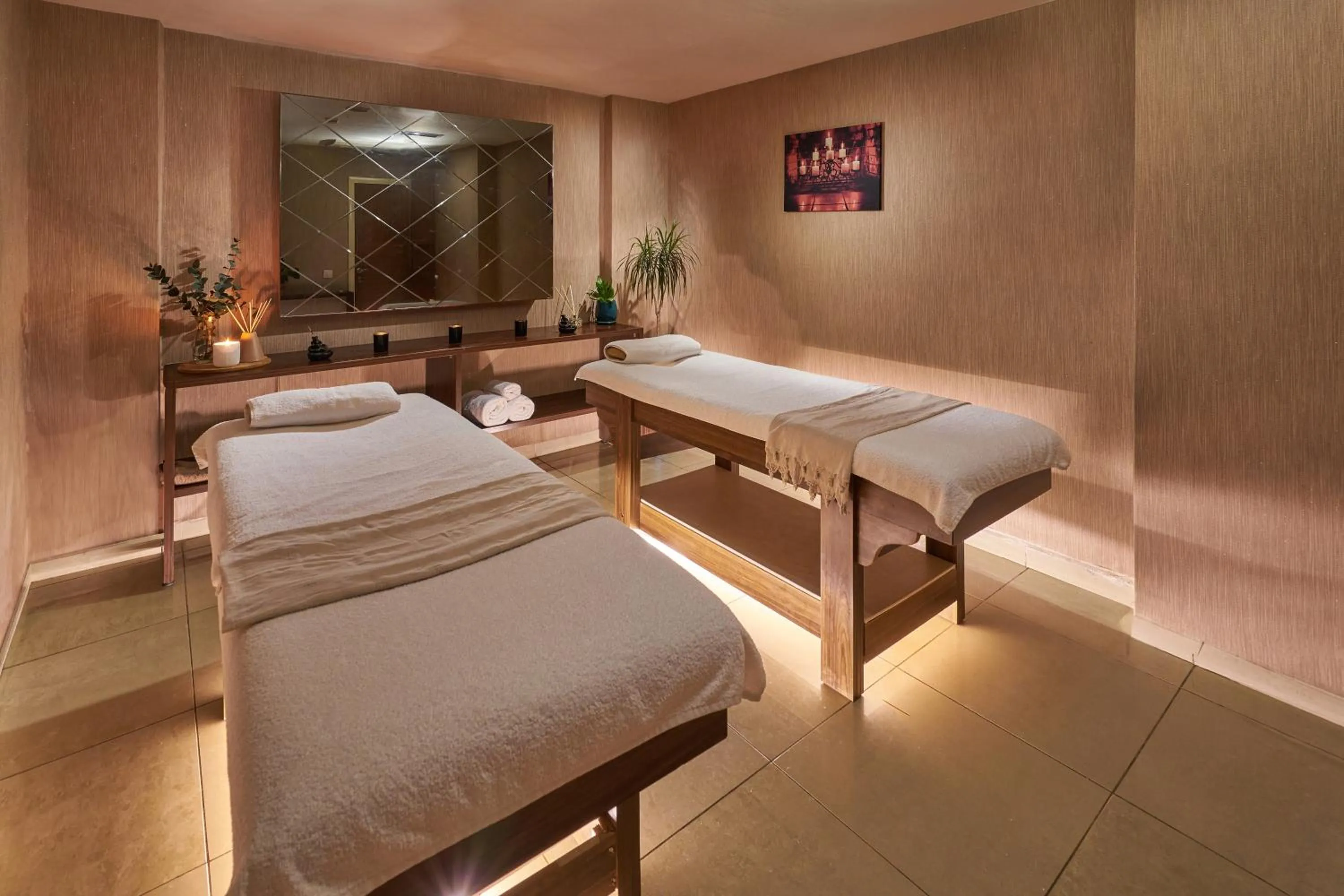 Spa and wellness centre/facilities, Bed in Atro Hotel