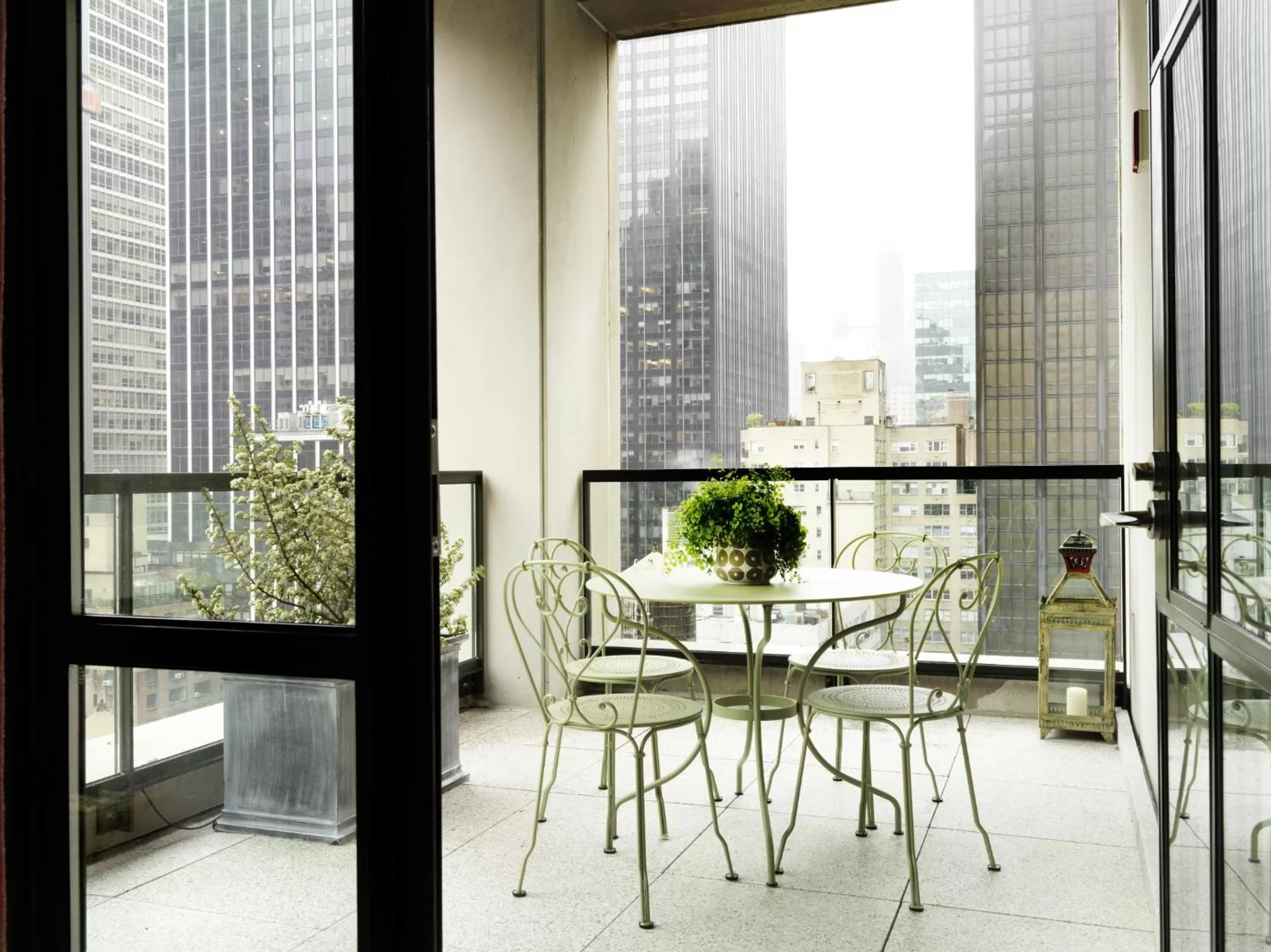 Balcony/Terrace in The Whitby Hotel