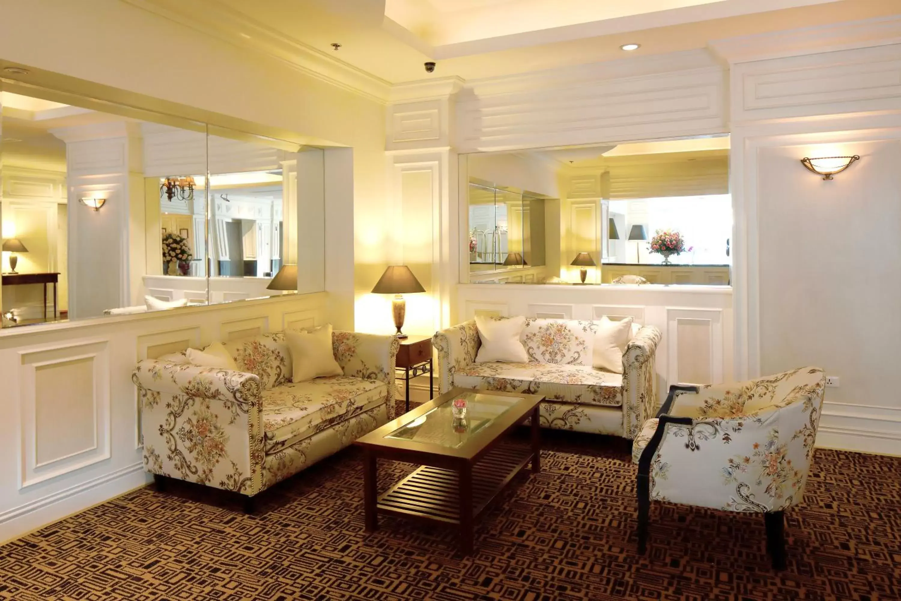 Lobby or reception, Seating Area in Sunway Hotel Hanoi