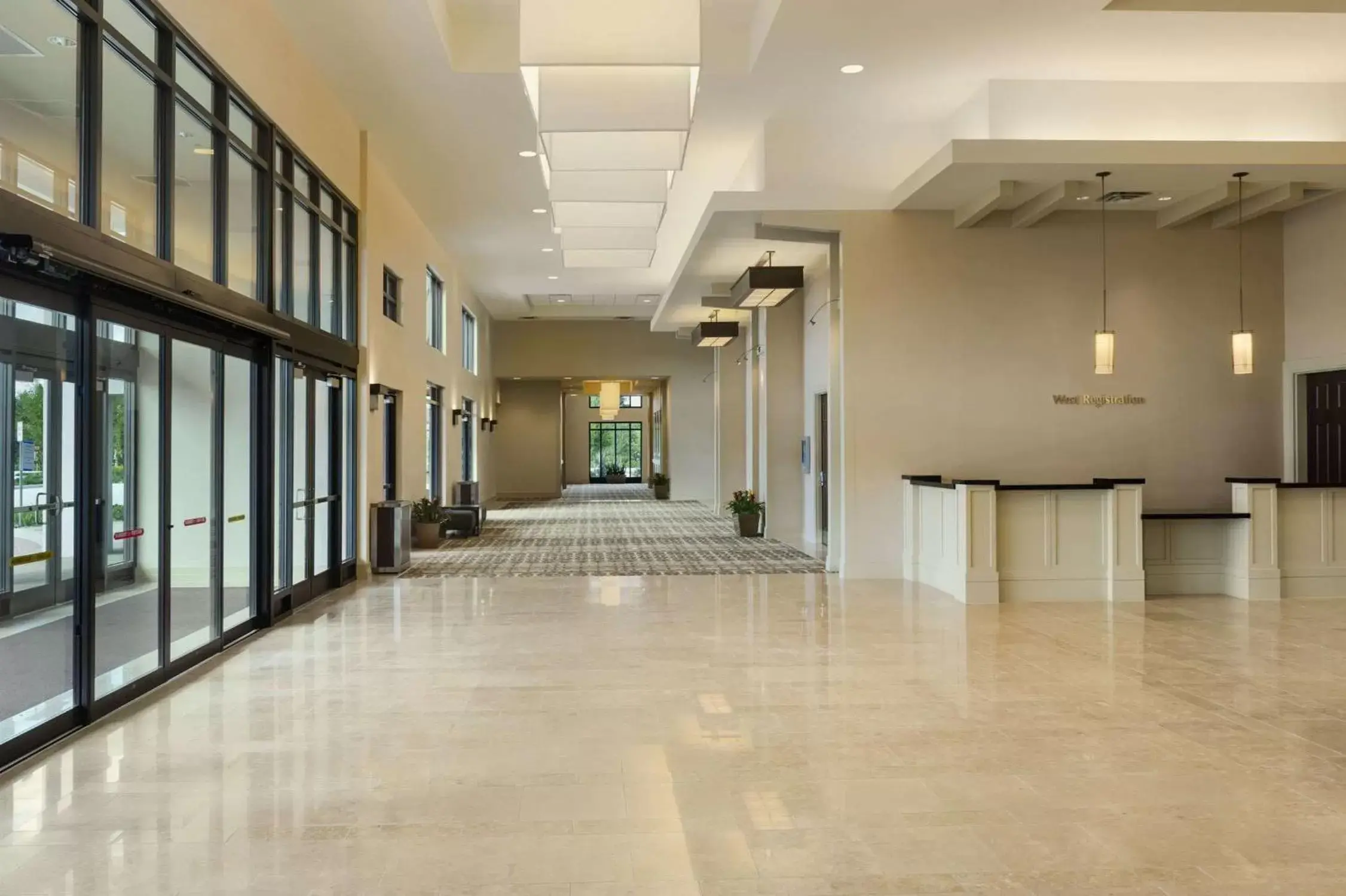 Meeting/conference room, Lobby/Reception in Embassy Suites by Hilton Orlando Lake Buena Vista South