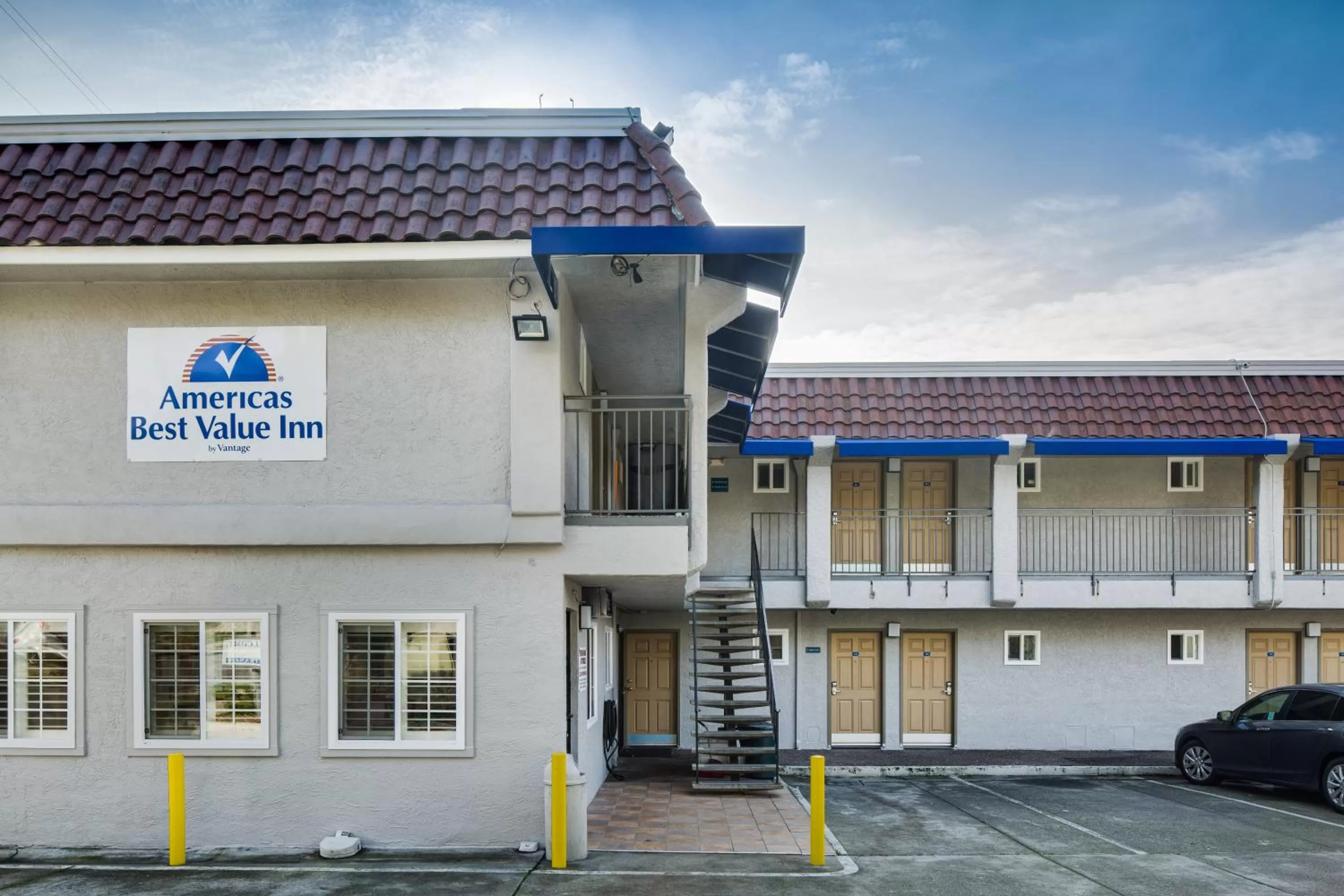 Property building in Americas Best Value Inn Richmond