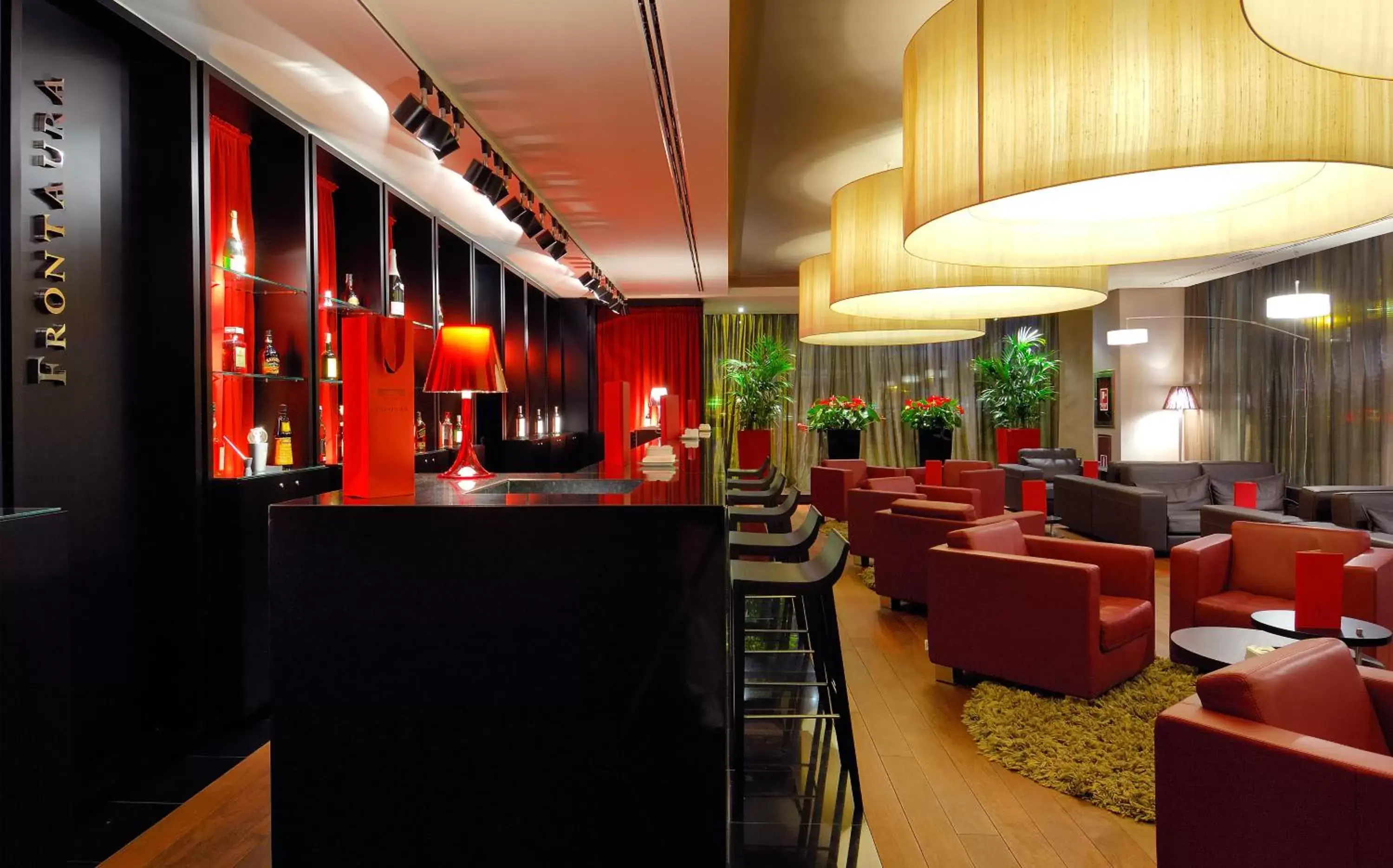 Lounge or bar in Vincci Frontaura Lounge or bar in Vincci Frontaura