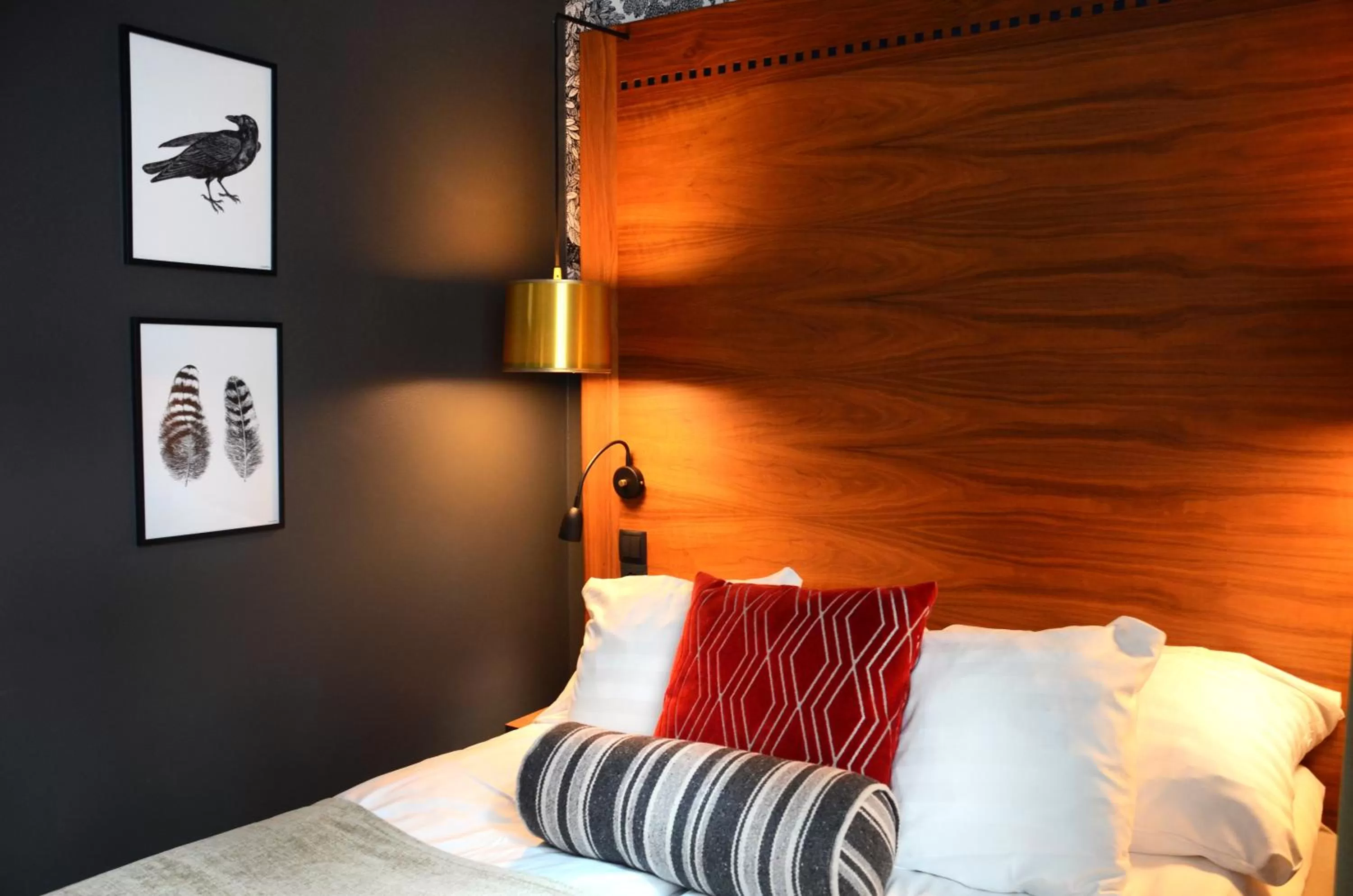 Bed in Home Hotel Temperance