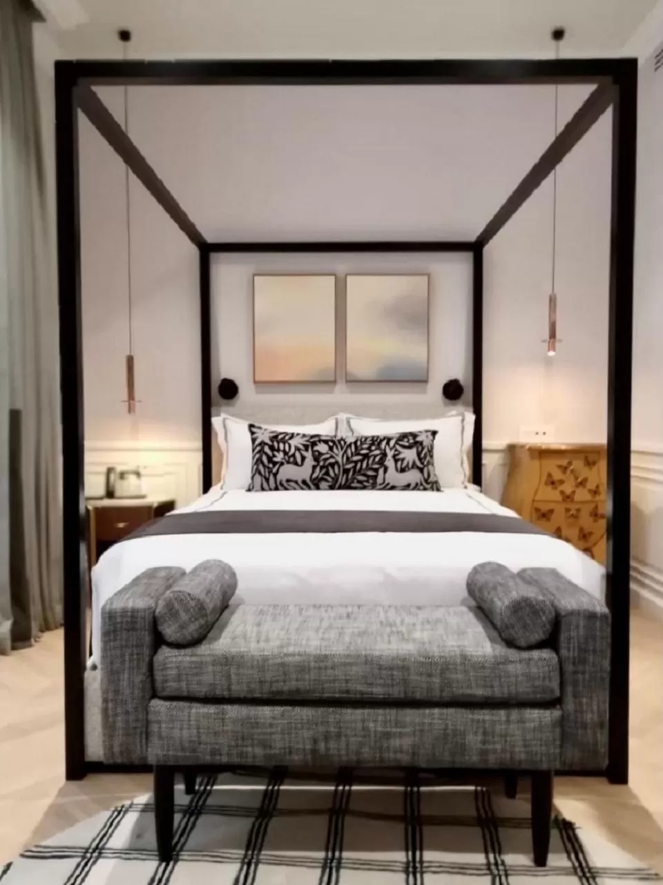 Superior King Room in The Alest Hotel