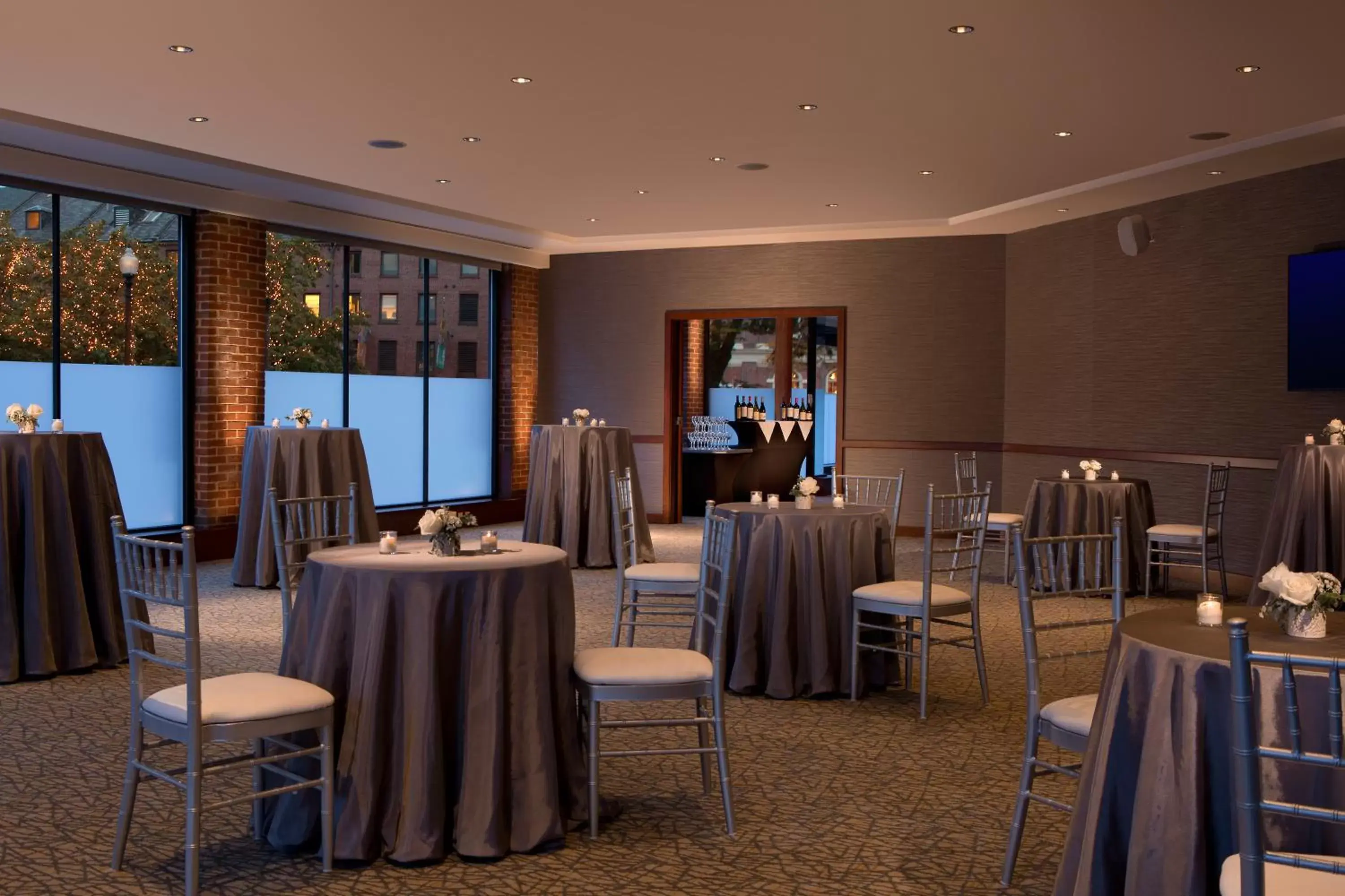 Banquet/Function facilities, Restaurant/Places to Eat in The Bostonian Boston