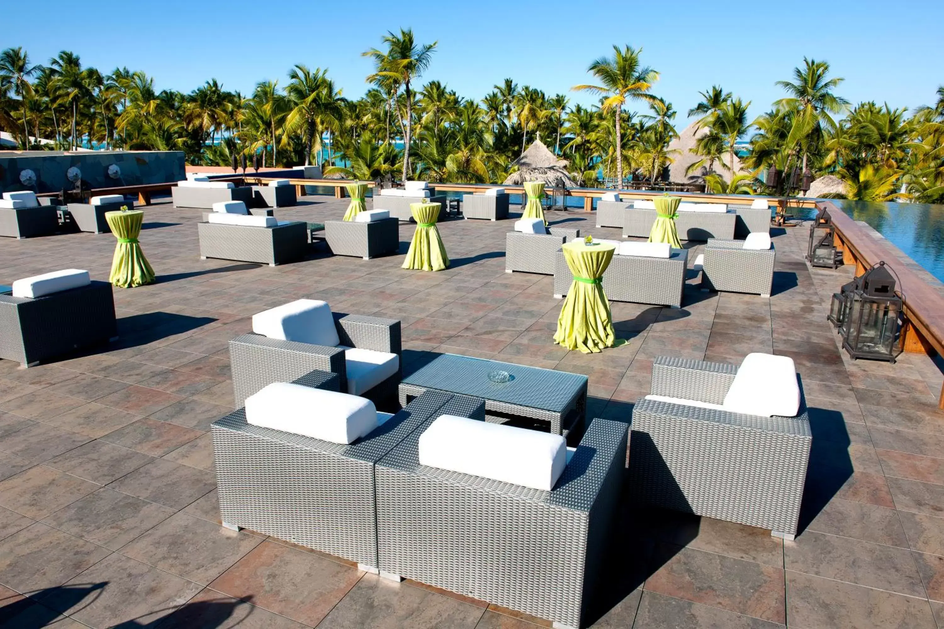 Solarium, Restaurant/Places to Eat in Barceló Bávaro Beach - Adults Only All Inclusive