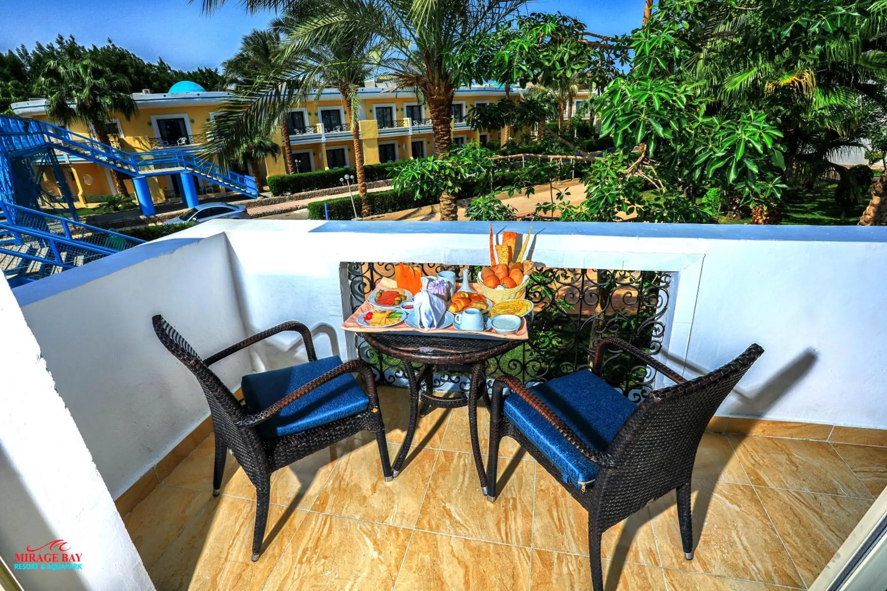 Patio, Balcony/Terrace in Mirage Bay Resort & Aqua Park