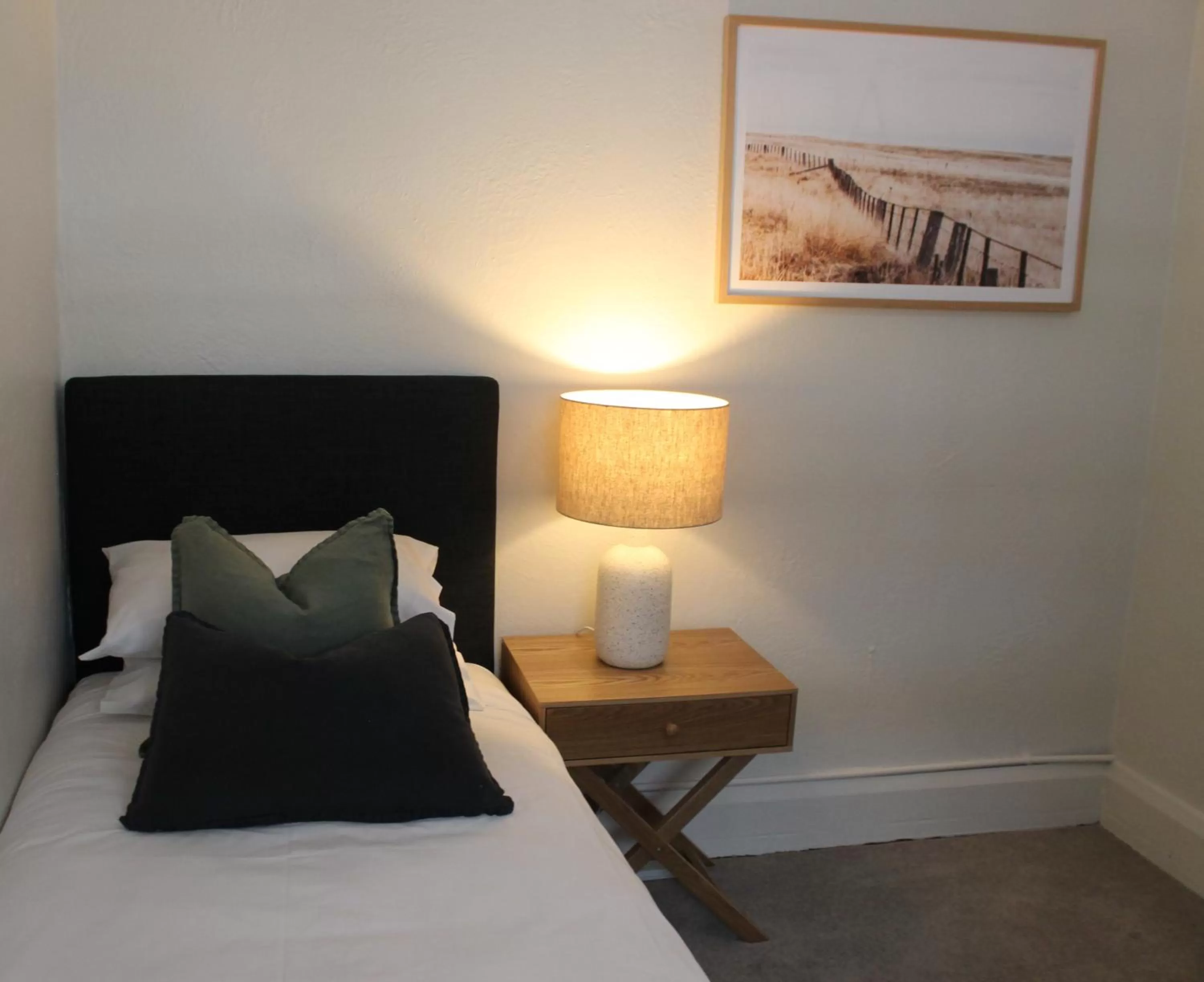 Bed in The Royal Hotel