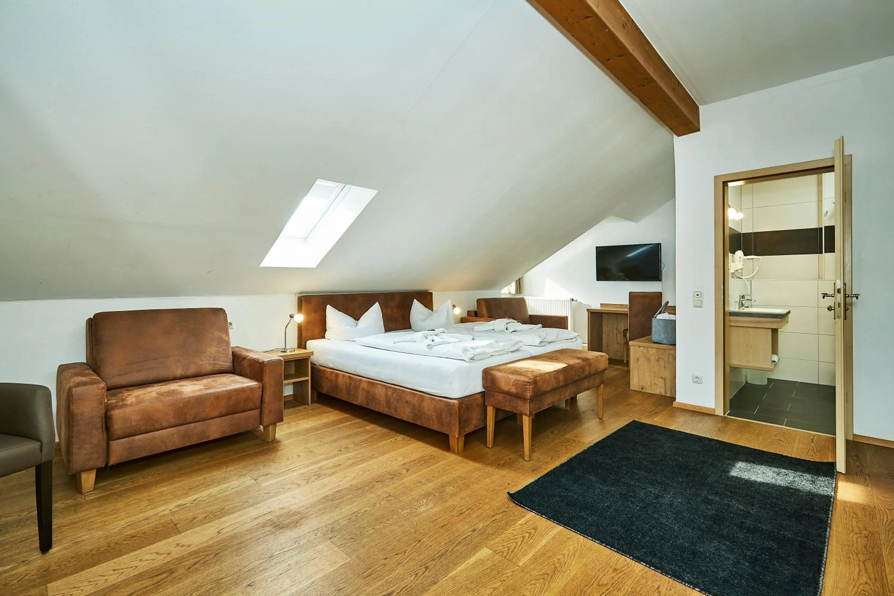 Photo of the whole room, Bed in Hotel Rupertihof