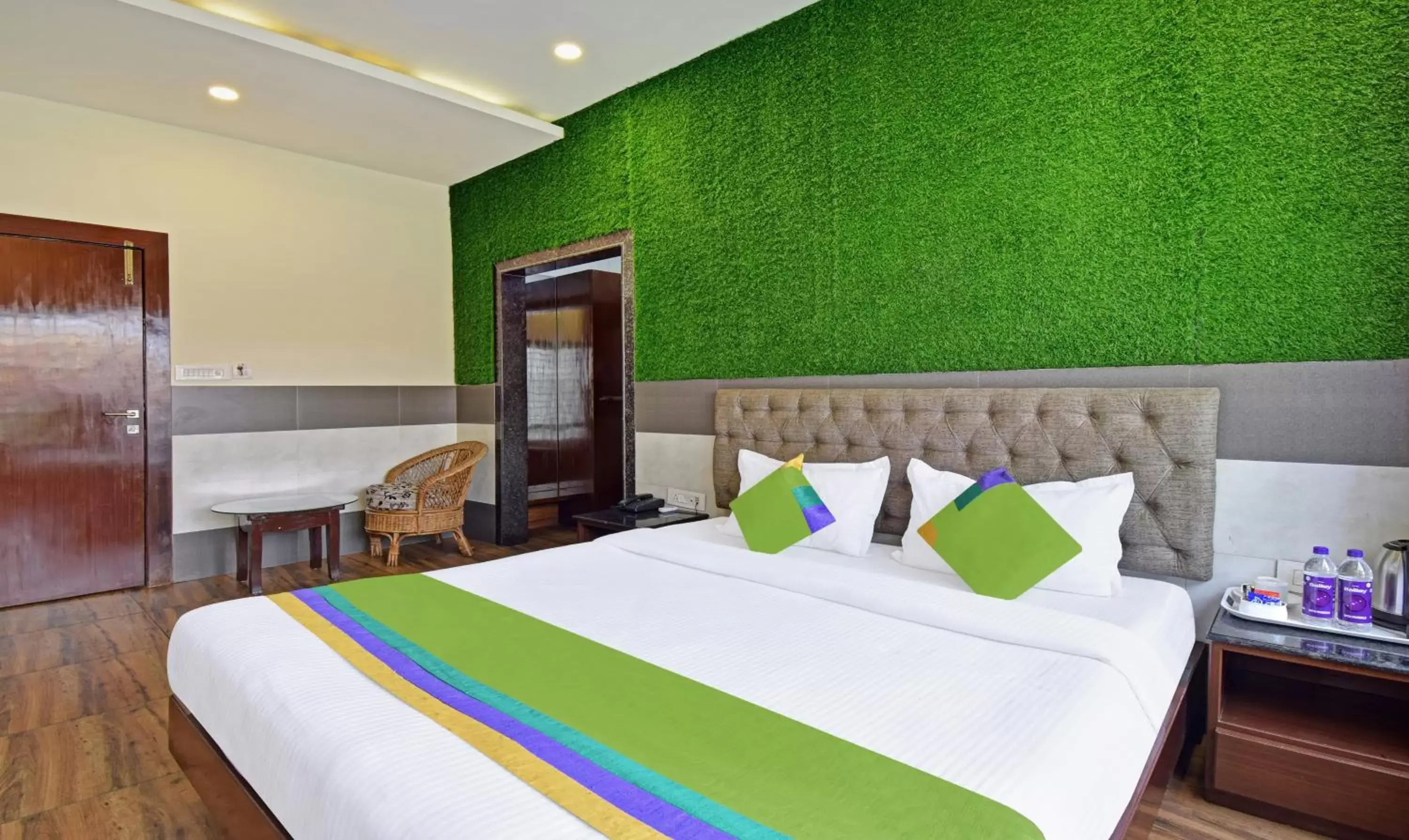 Bedroom, Bed in Treebo Sky Point Bedroom, Bed in Treebo Sky Point