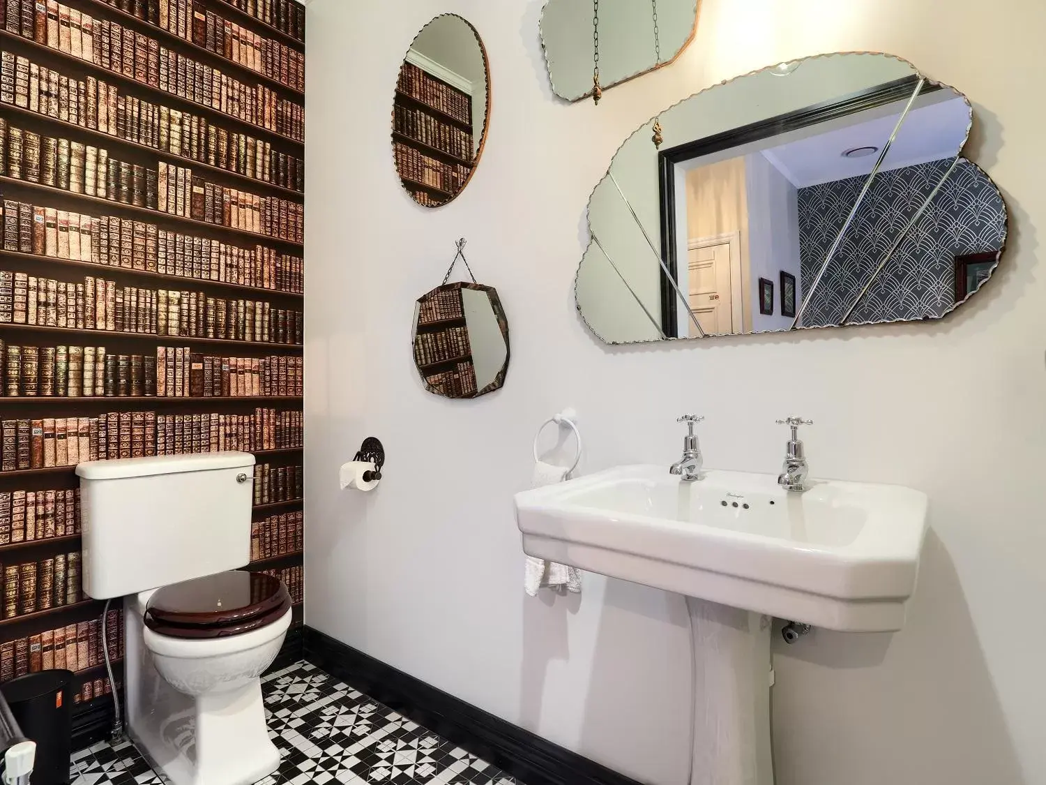 Toilet, Bathroom in The Ferry Bed & Breakfast