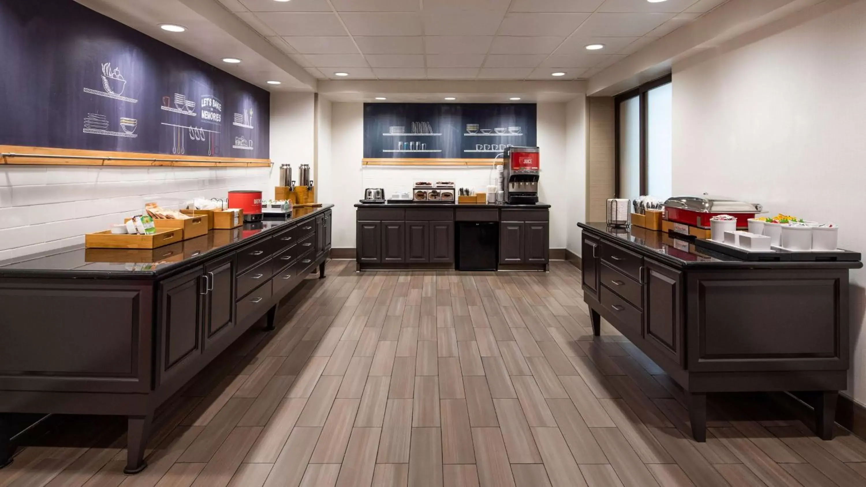 Dining area in Hampton Inn & Suites Banning/Beaumont