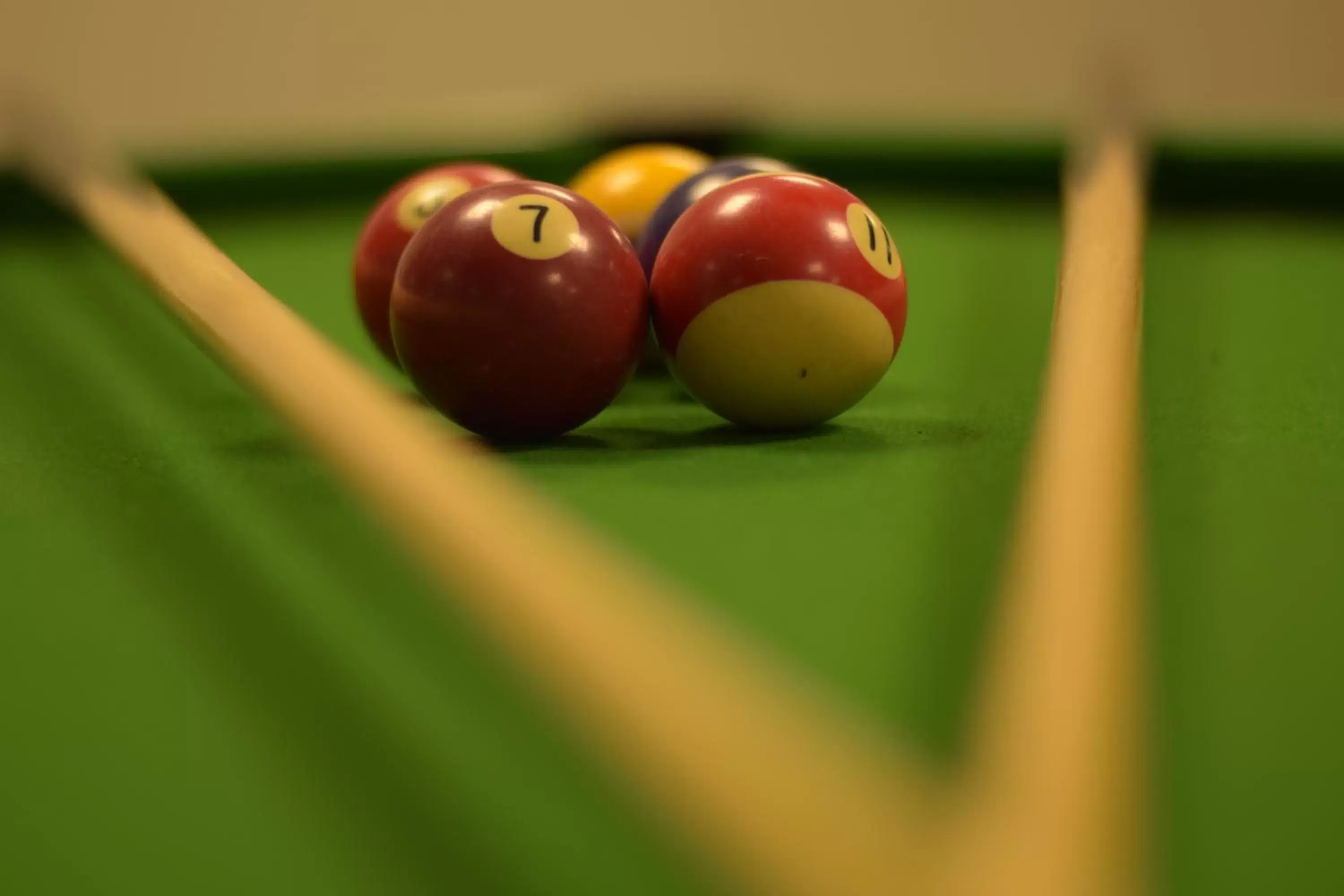 Billiard, Billiards in Hôtel Escatel