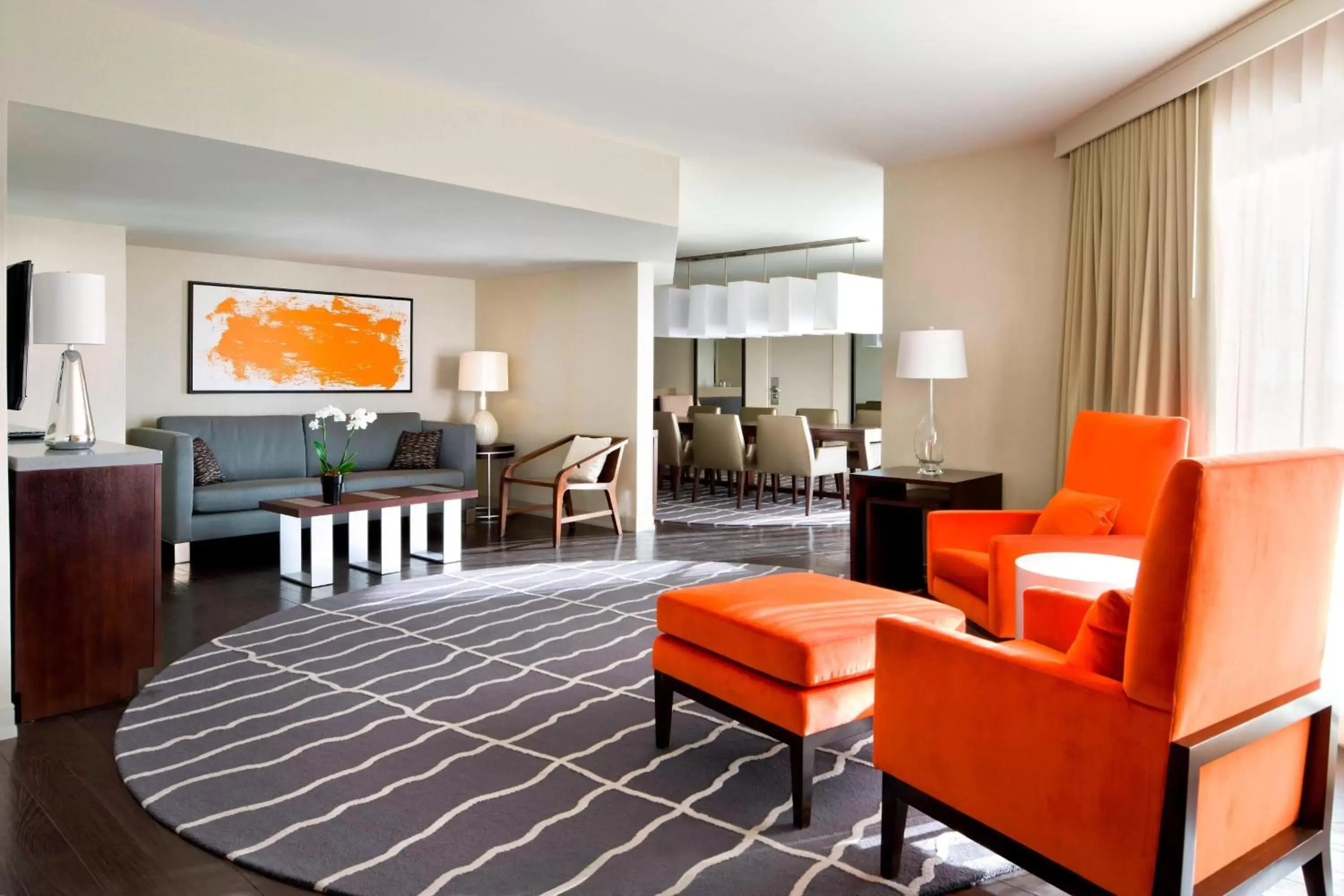 Living room, Seating Area in The Westin Ottawa