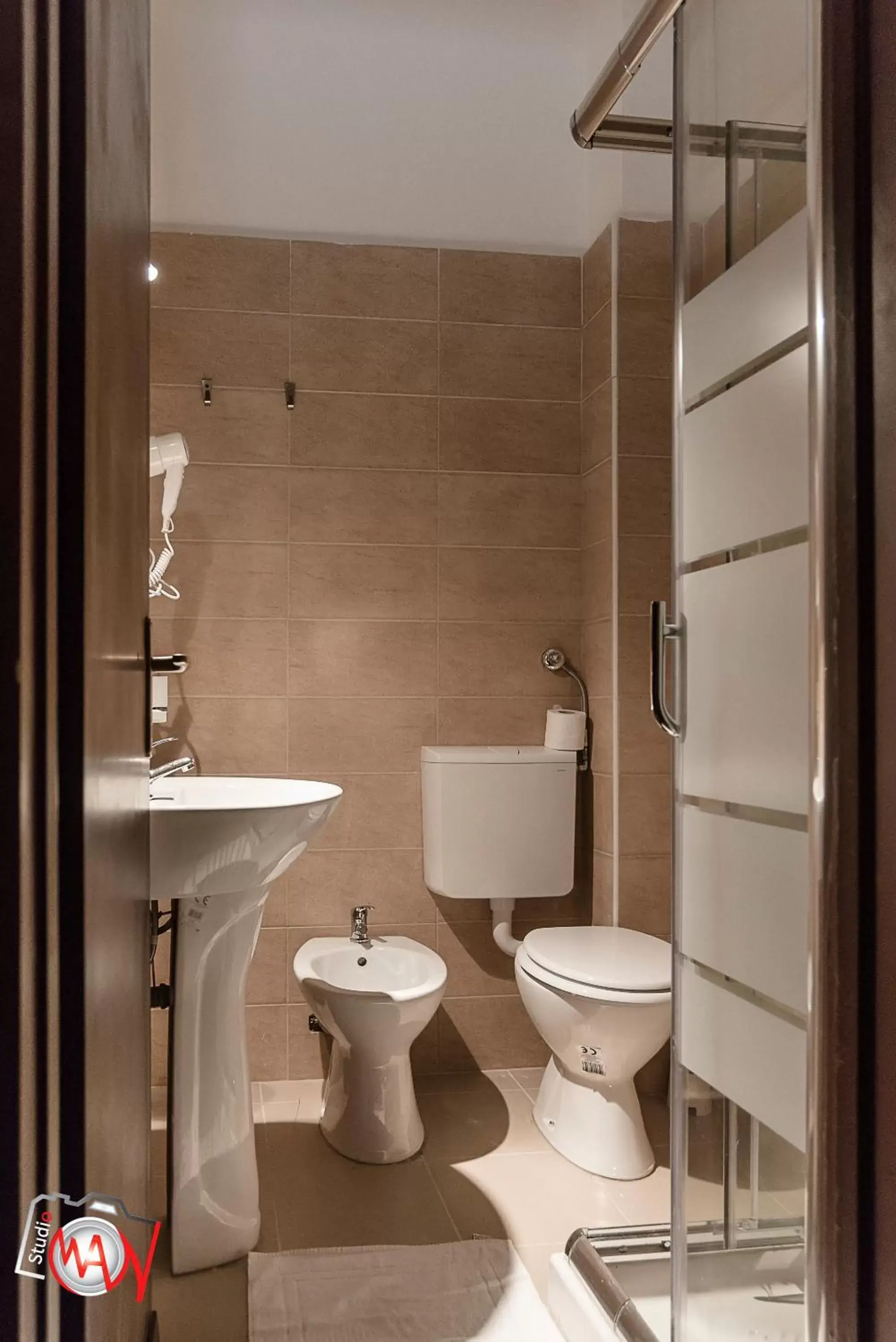 Bathroom in Hotel Moderno