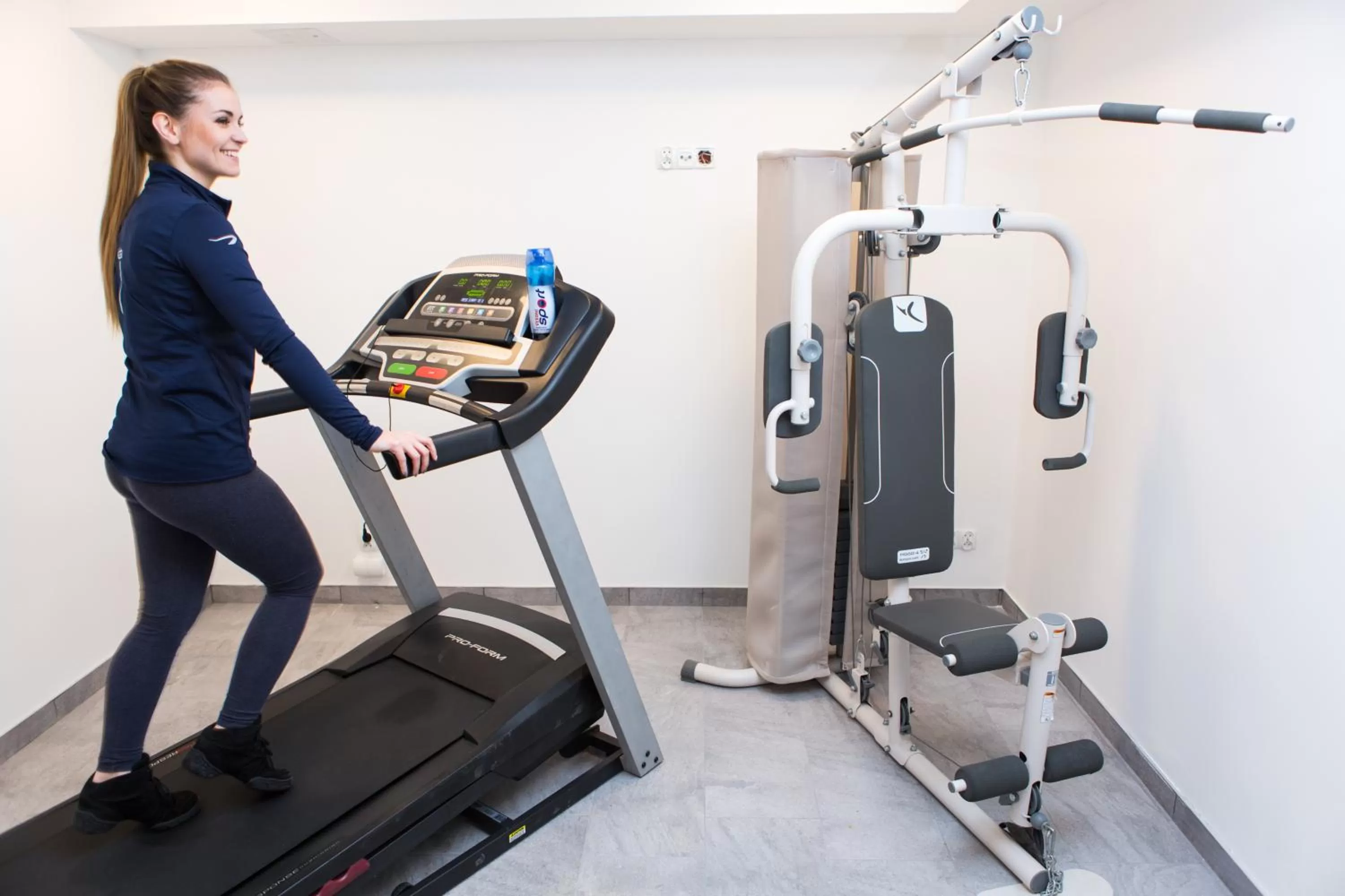 Sports in Hotel Lantier & Swimming Pool Zone