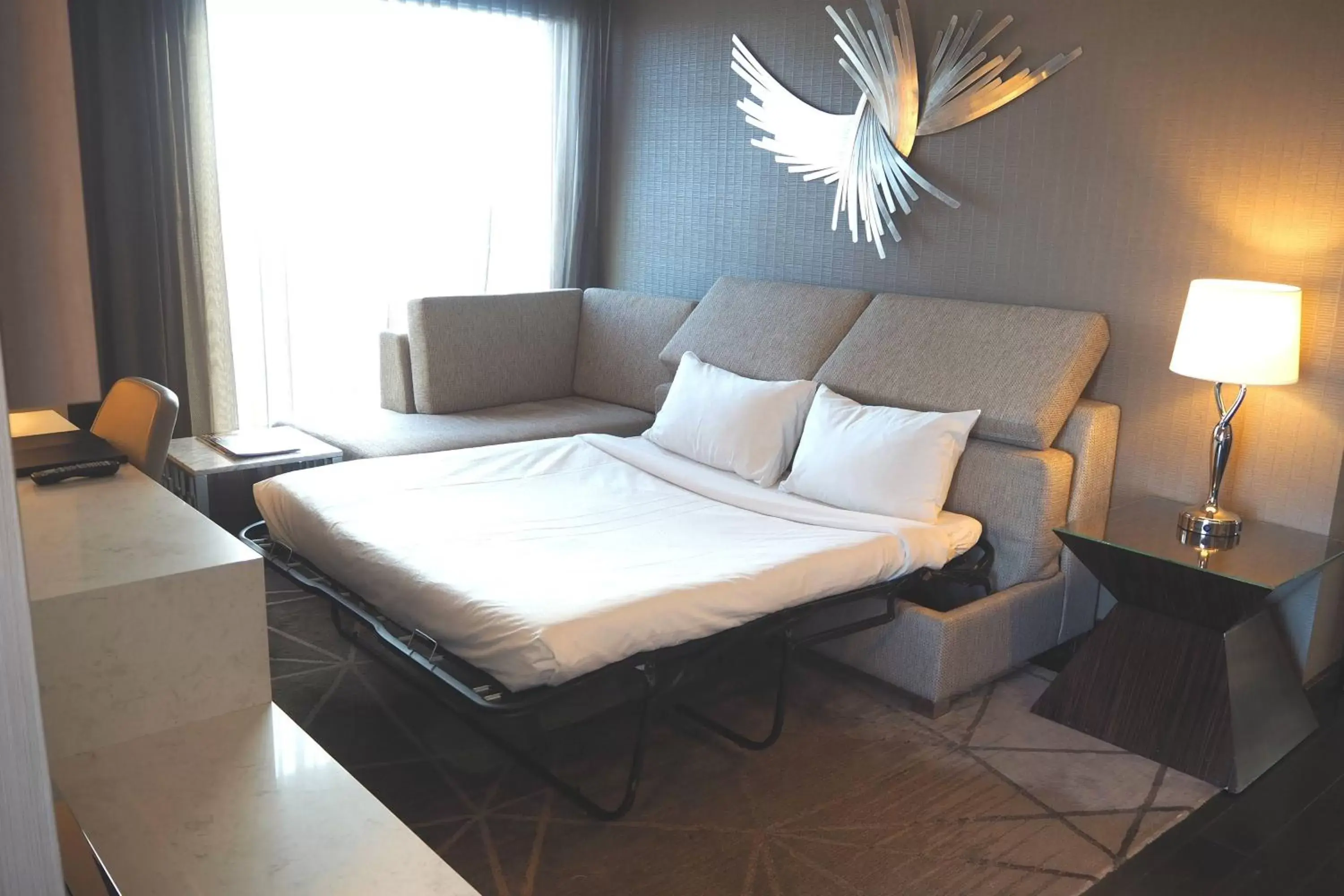 One-Bedroom Suite in JW Marriott Minneapolis Mall of America