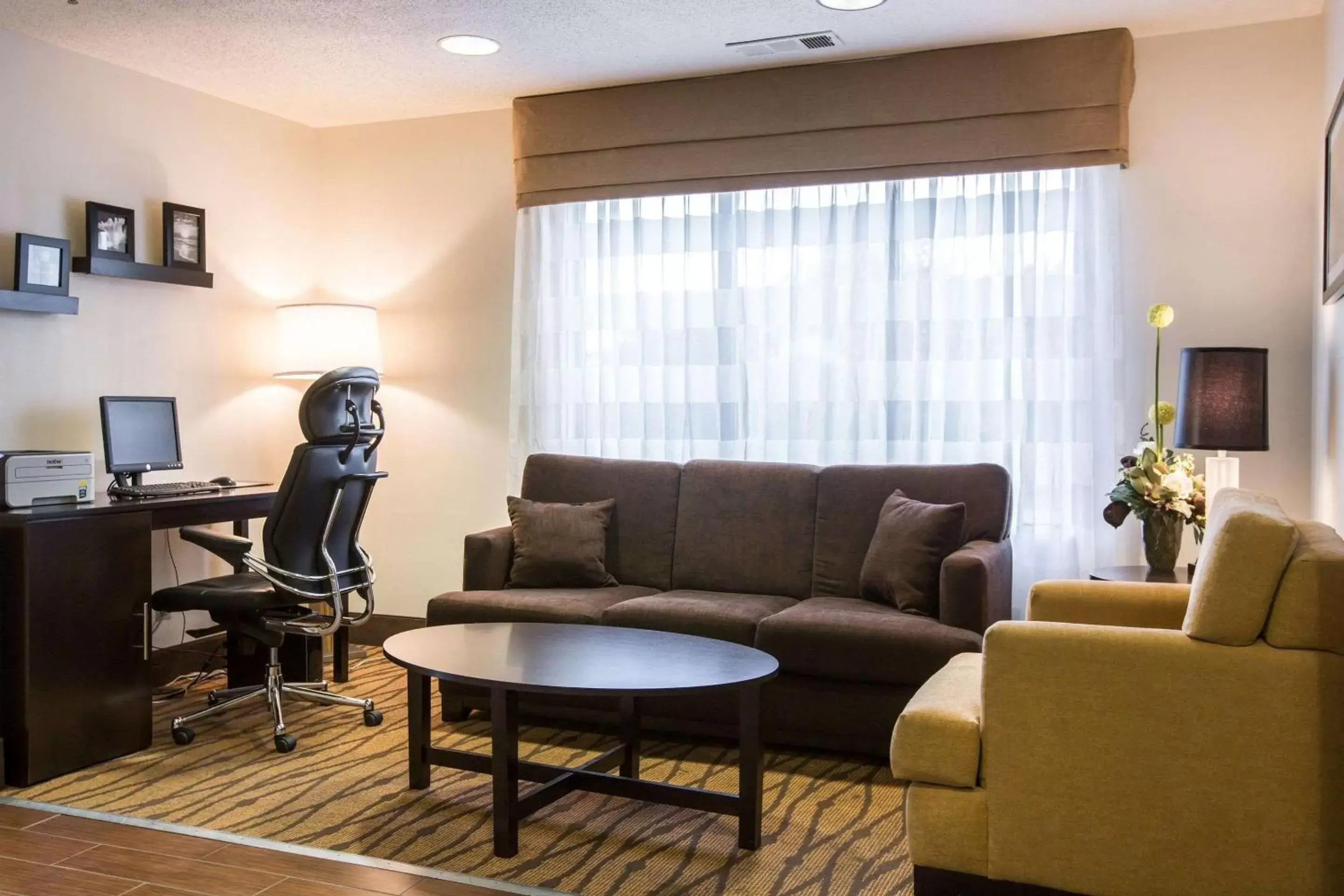 Lobby or reception, Seating Area in Sleep Inn Douglasville