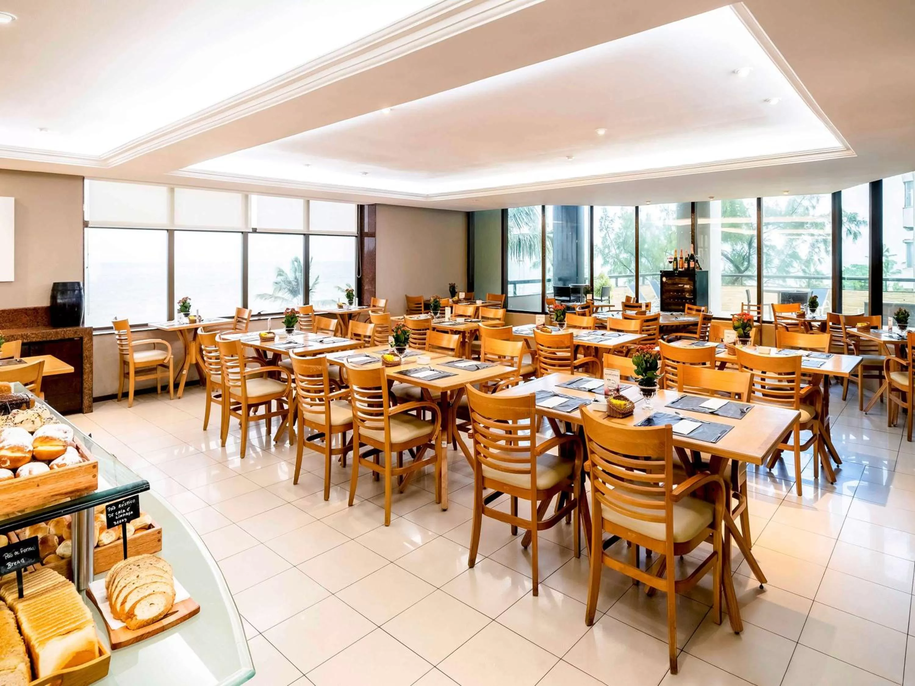 Restaurant/places to eat in Grand Mercure Recife Boa Viagem