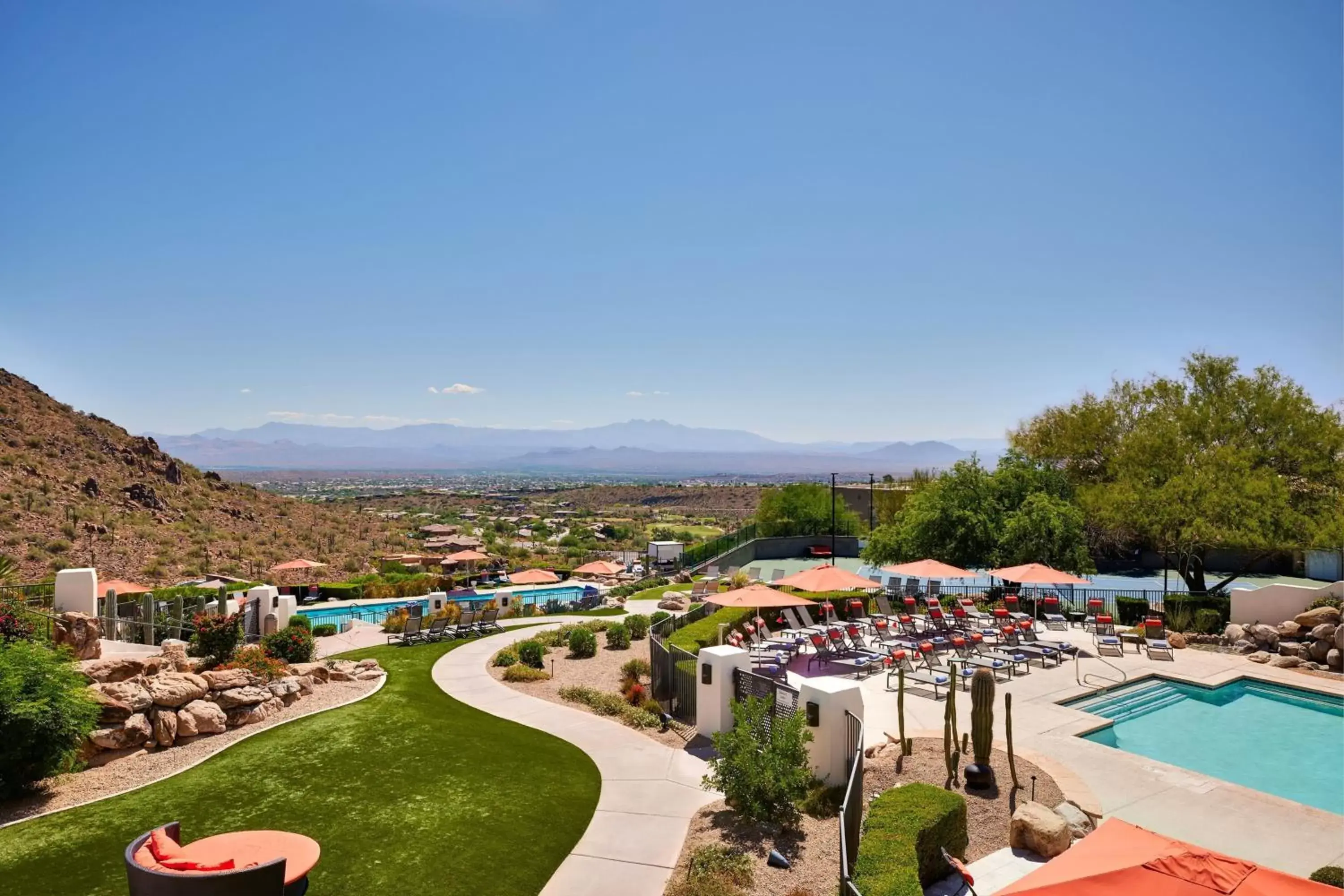 Swimming pool, Pool View in ADERO Scottsdale Resort, Autograph Collection