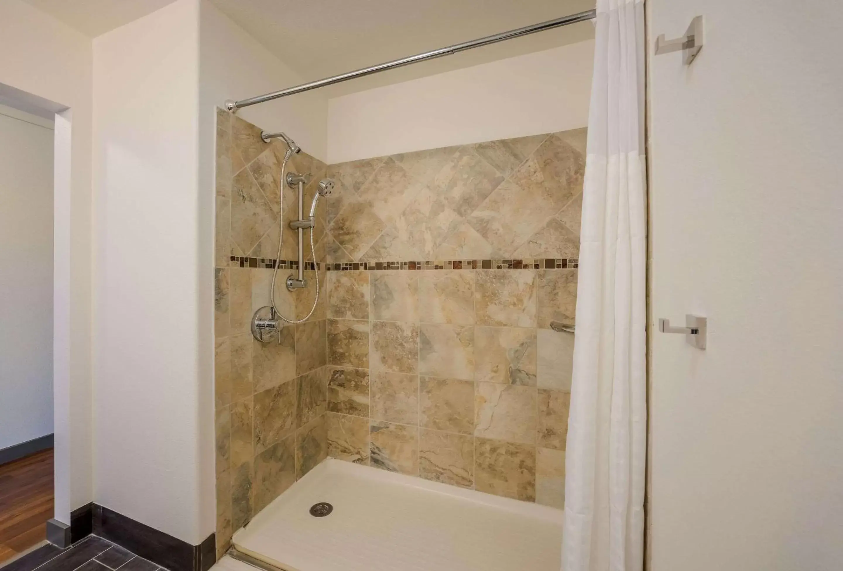 Bathroom in Quality Inn & Suites Castle Rock SW Denver