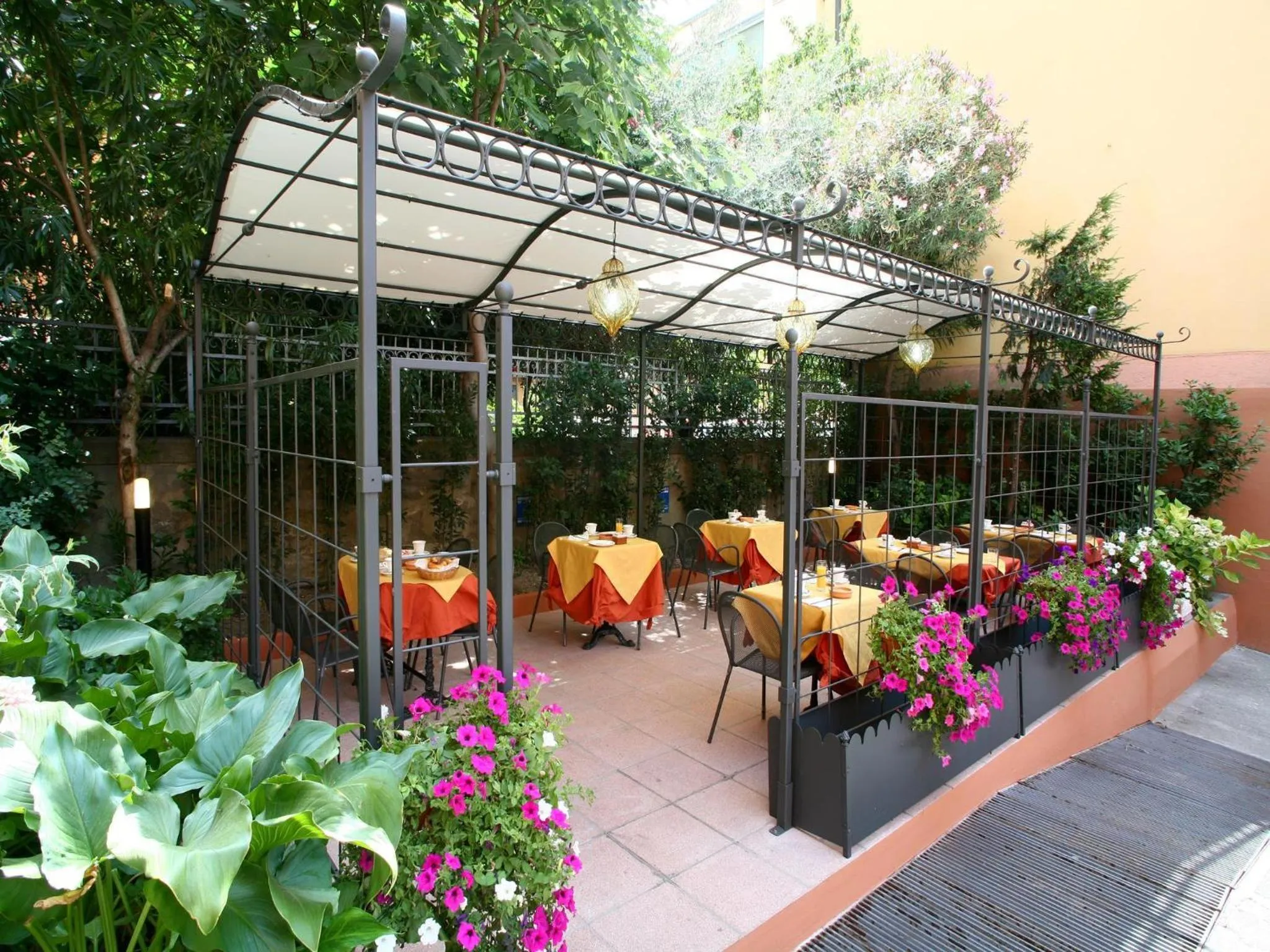 Balcony/Terrace in Hotel Astoria