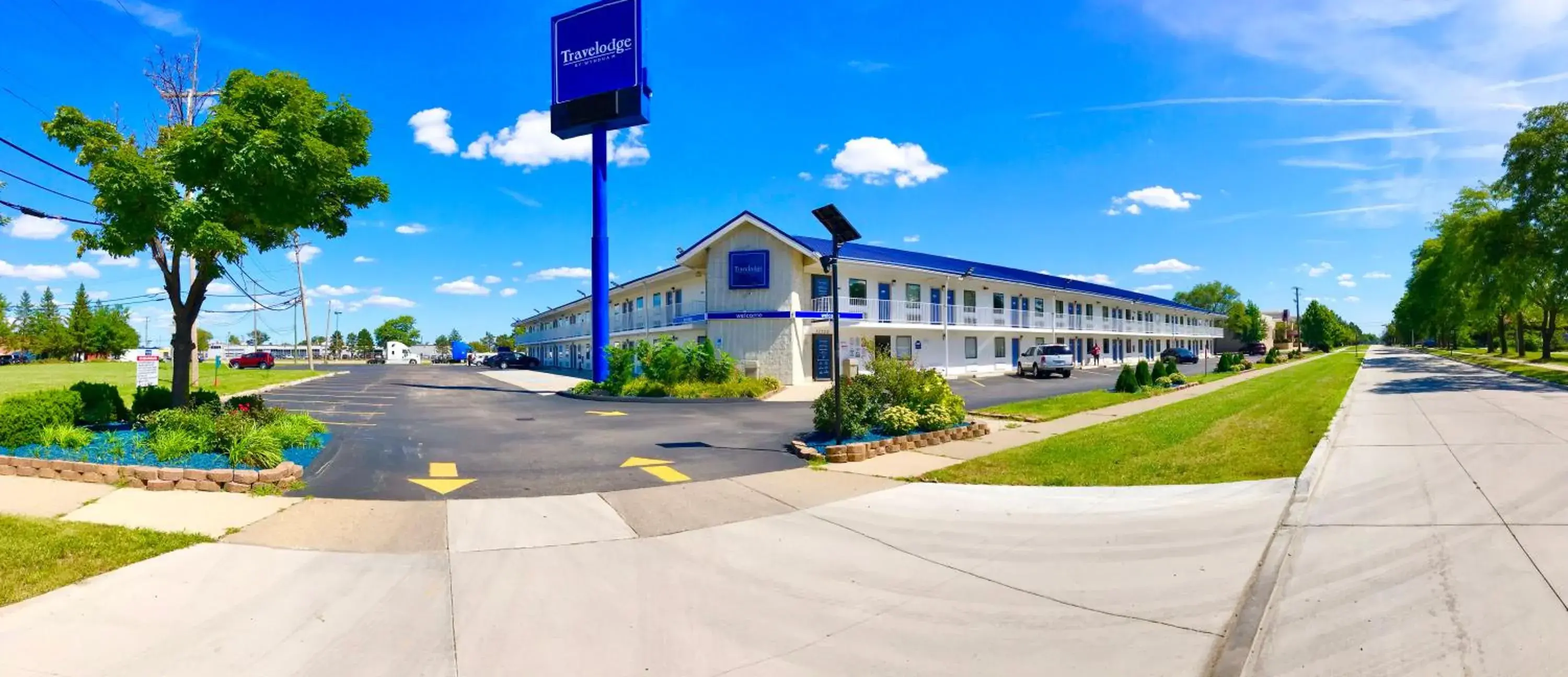 Property Building in Travelodge by Wyndham Madison Heights MI
