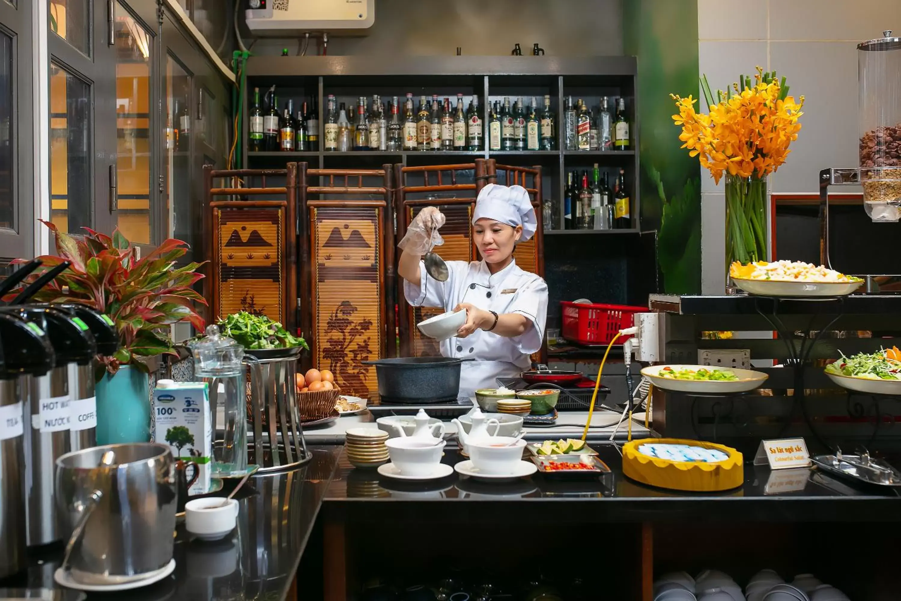 Breakfast, Restaurant/Places to Eat in Hanoi Nostalgia Hotel & Spa