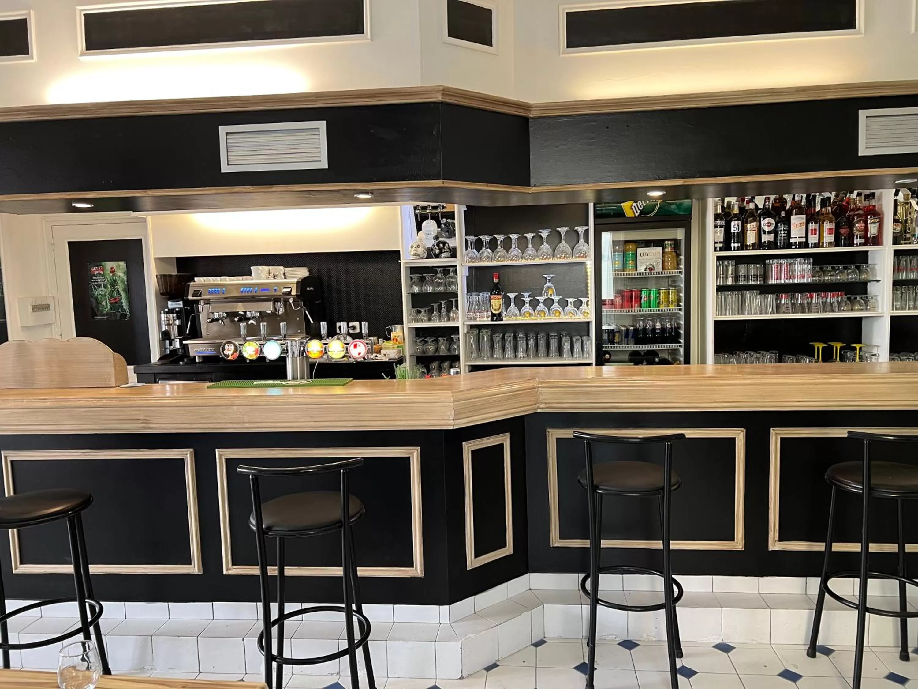 Lounge or bar in Résidence Aramis