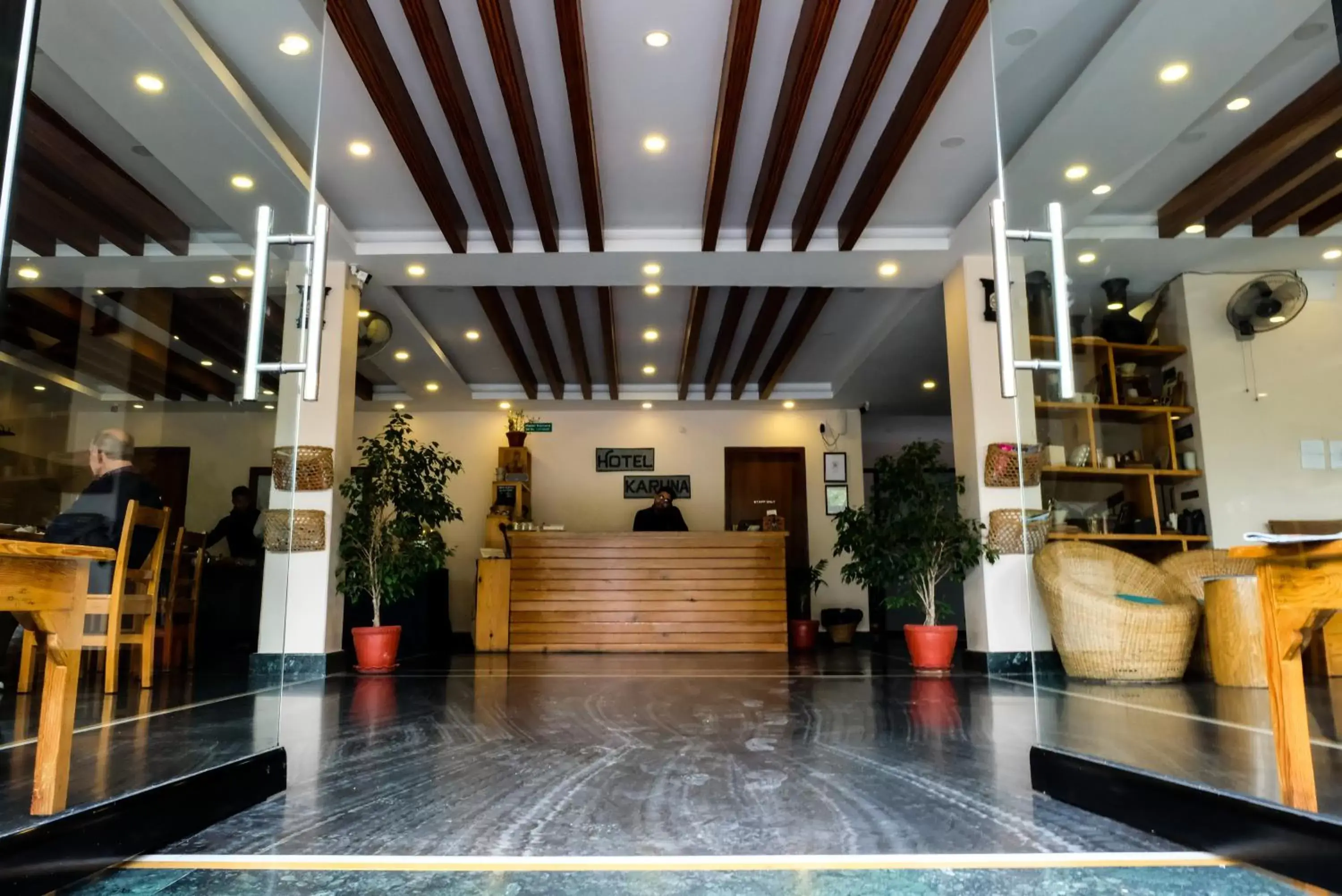 Staff, Lobby/Reception in Hotel Karuna