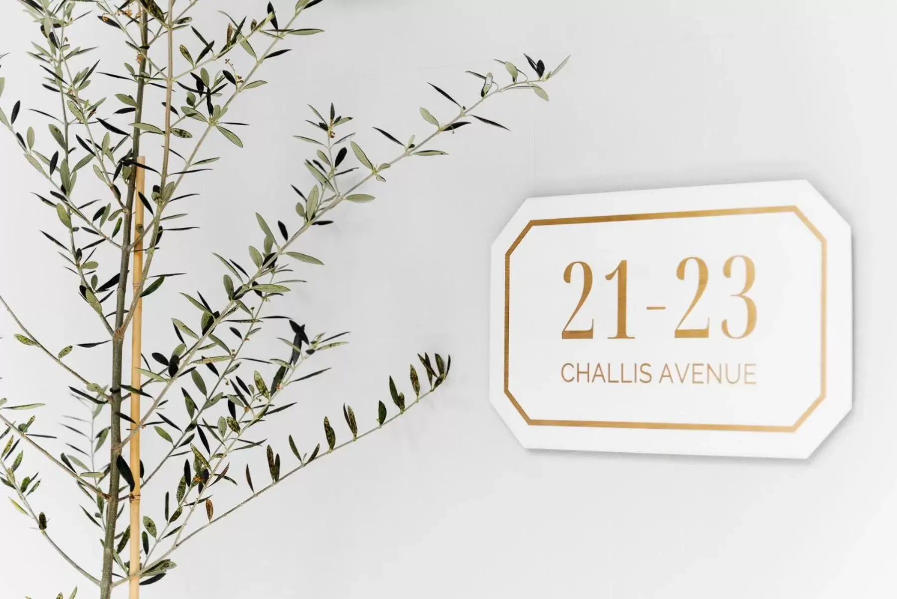 Property building in Hotel Challis Potts Point Property building in Hotel Challis Potts Point