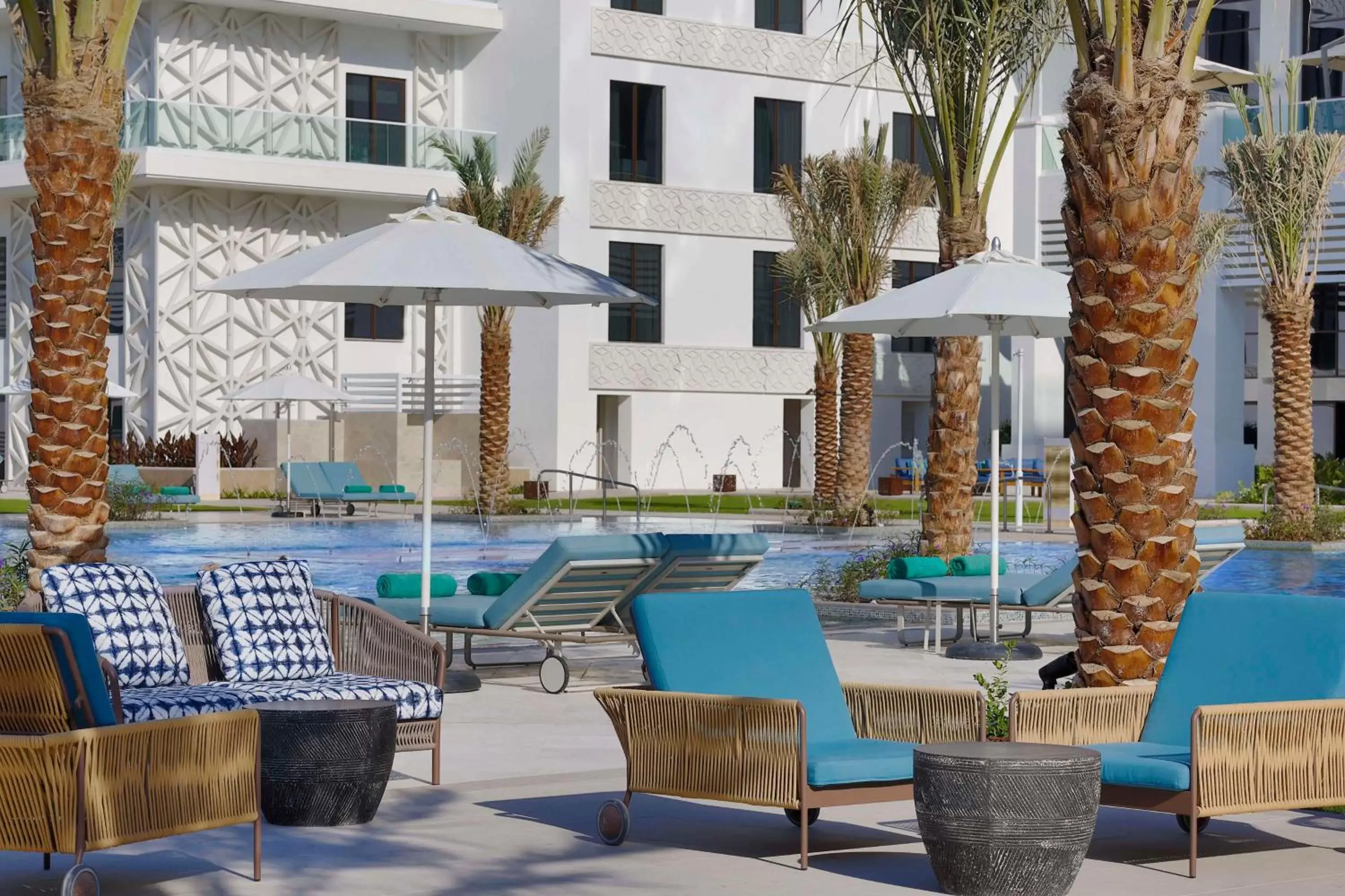 Lounge or bar, Swimming Pool in Hilton Abu Dhabi Yas Island