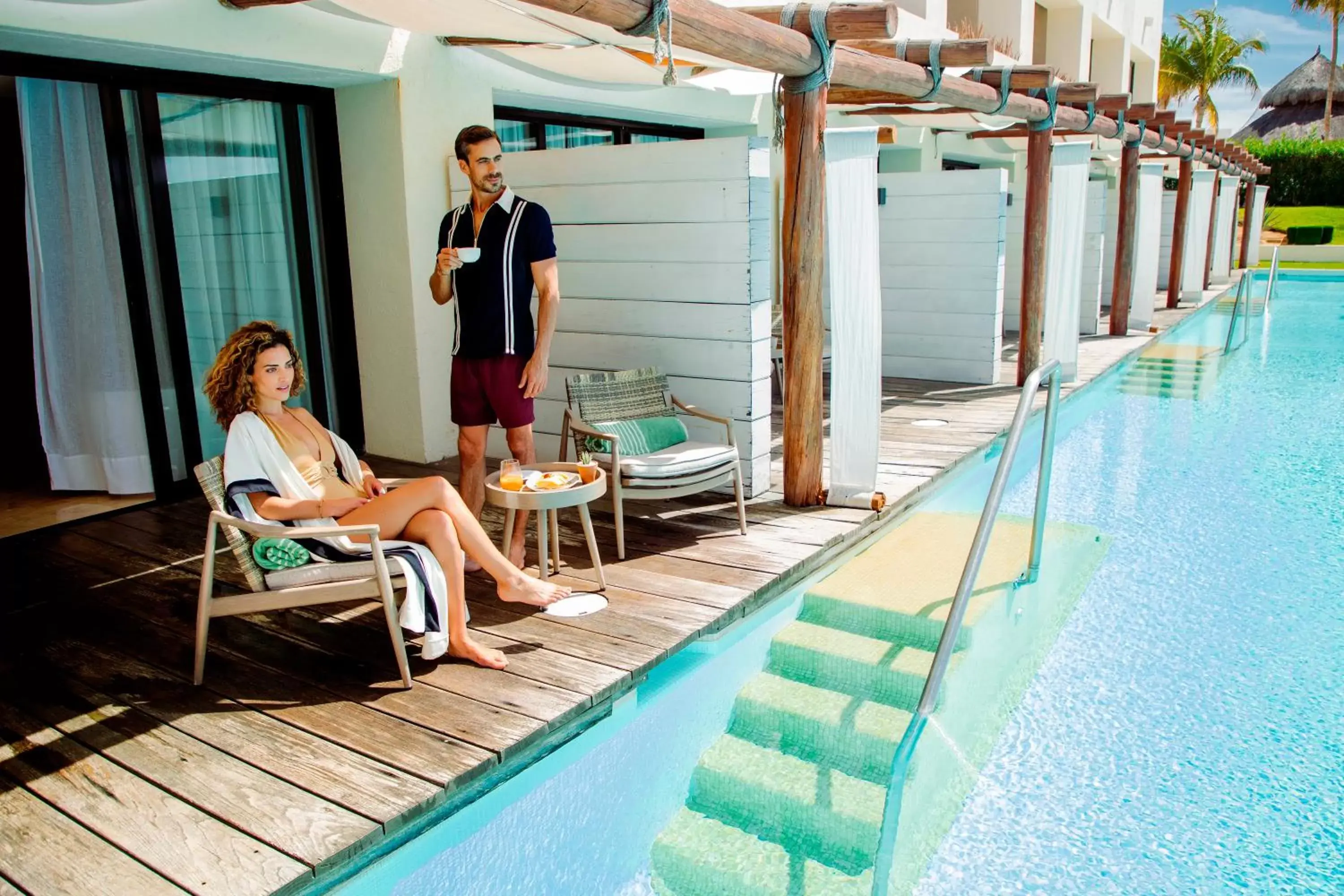 Swimming Pool in Paradisus Los Cabos All Inclusive