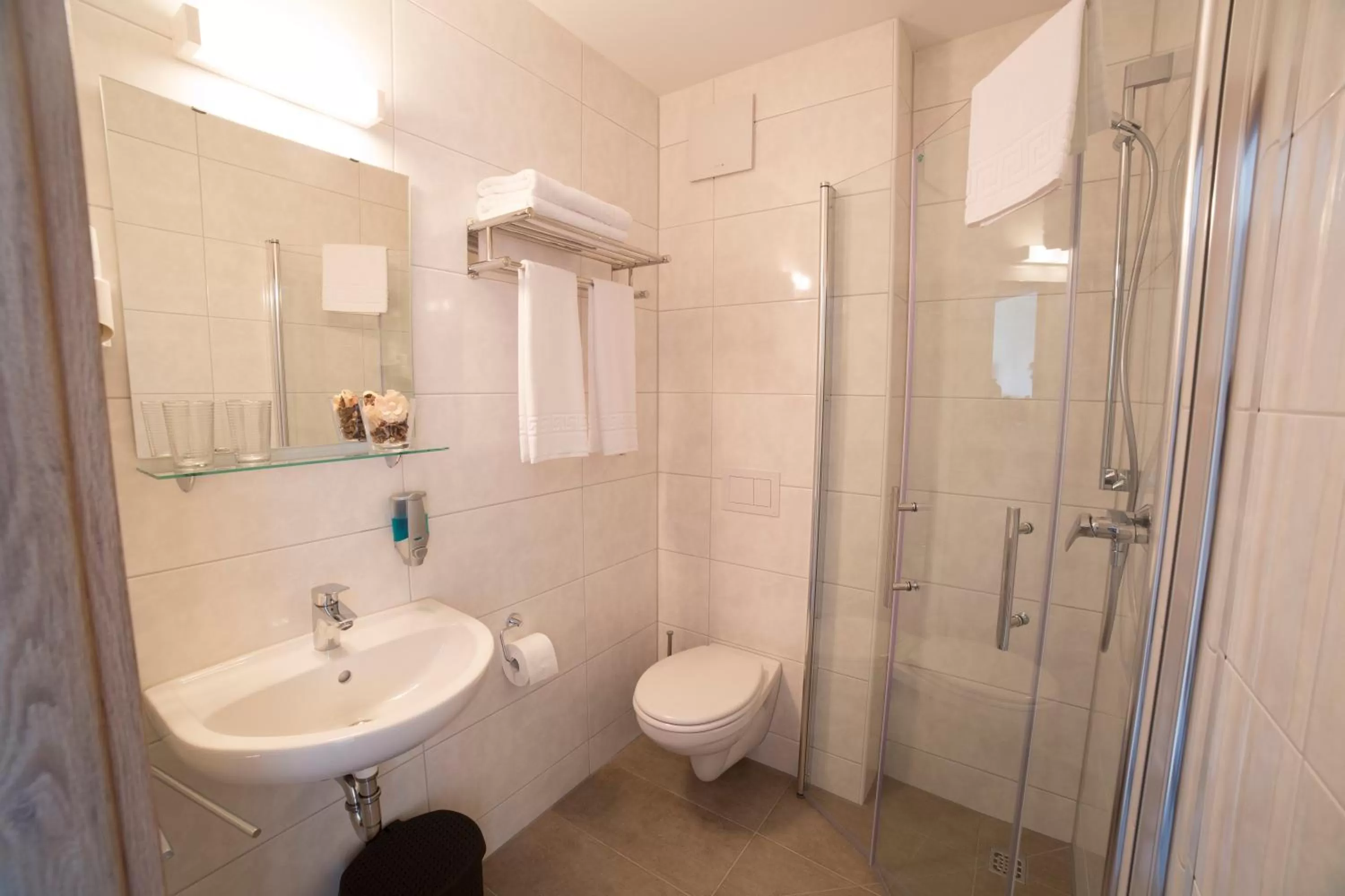 Bathroom in Dominik Hotel & Eventsaal