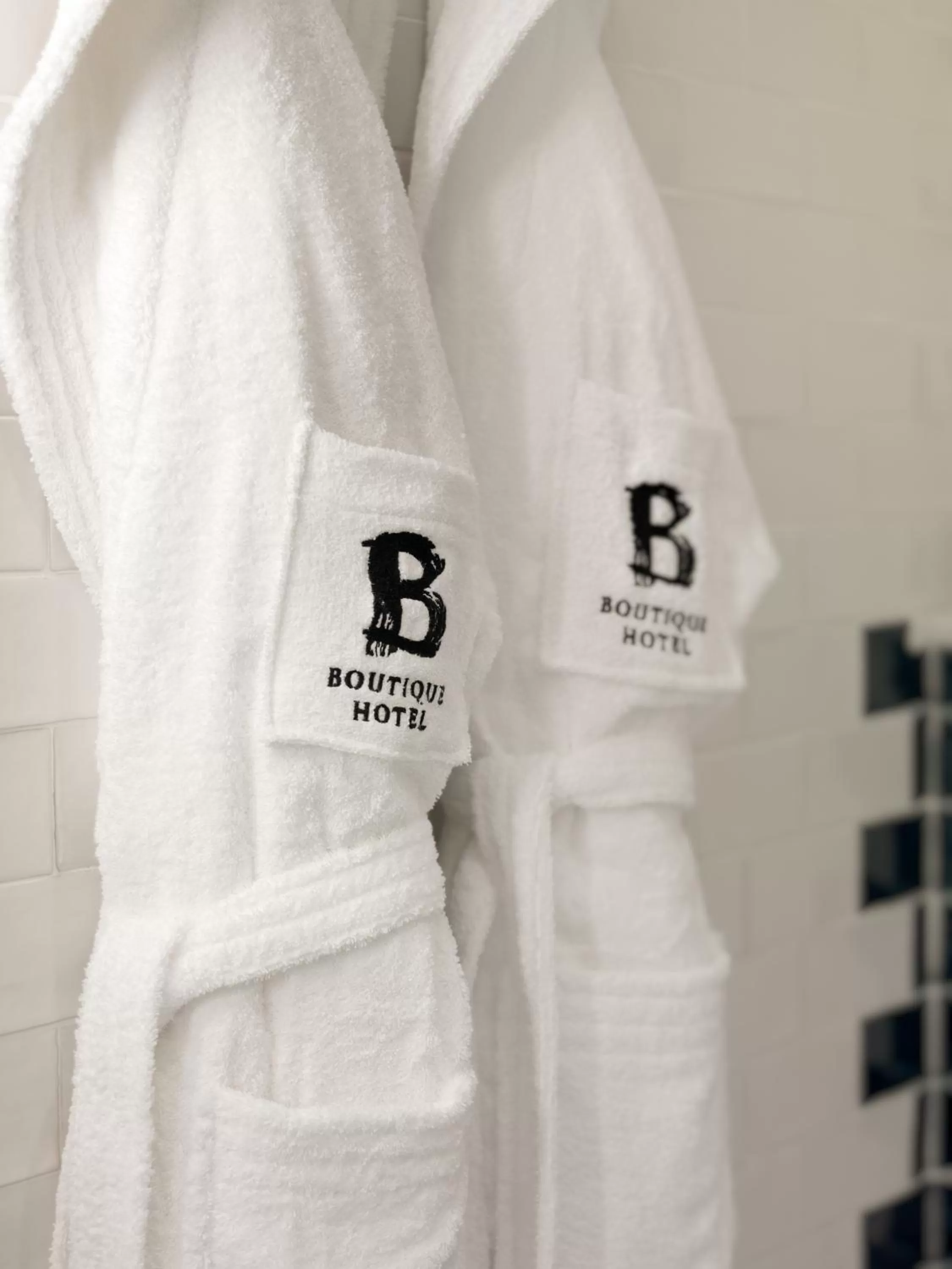 Bathroom in H10 Duque de Loule