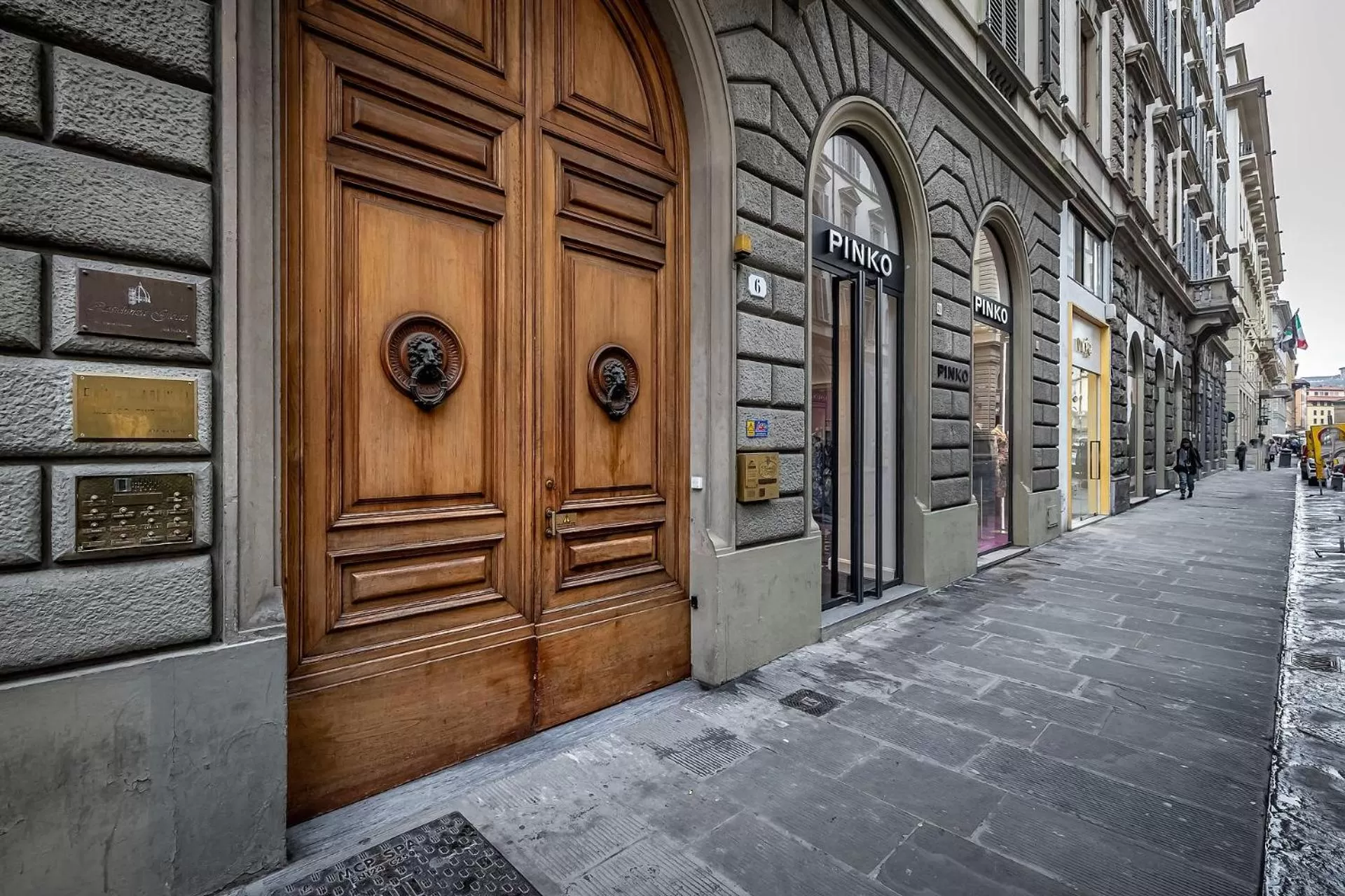 Property building in Residenza Giotto