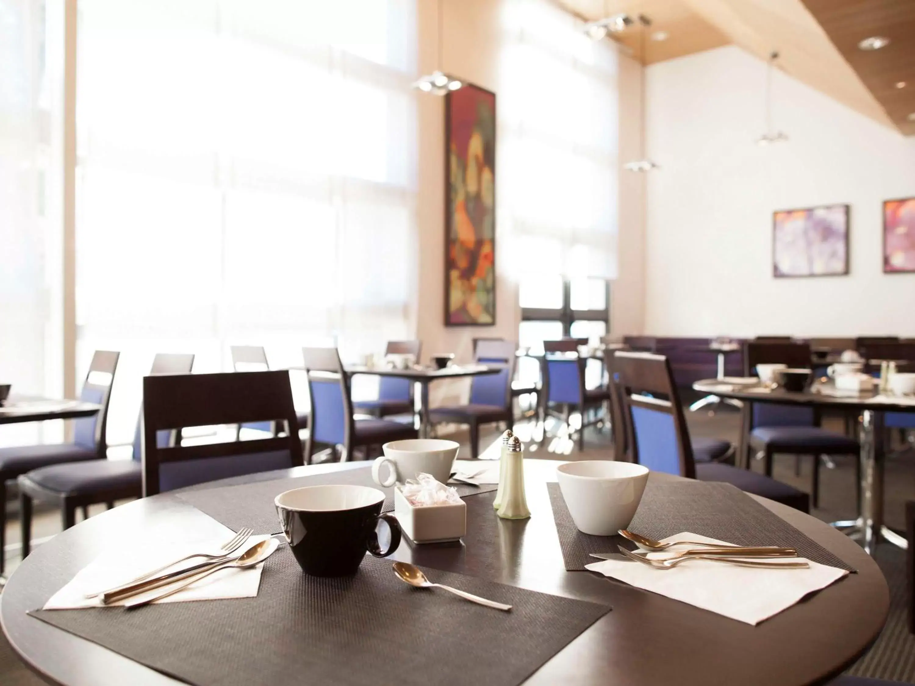 Restaurant/Places to Eat in Novotel Belfort Centre Atria