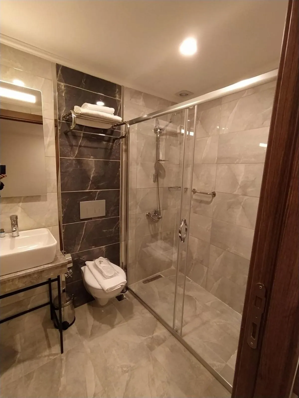 Bathroom in NUPERA HOTEL