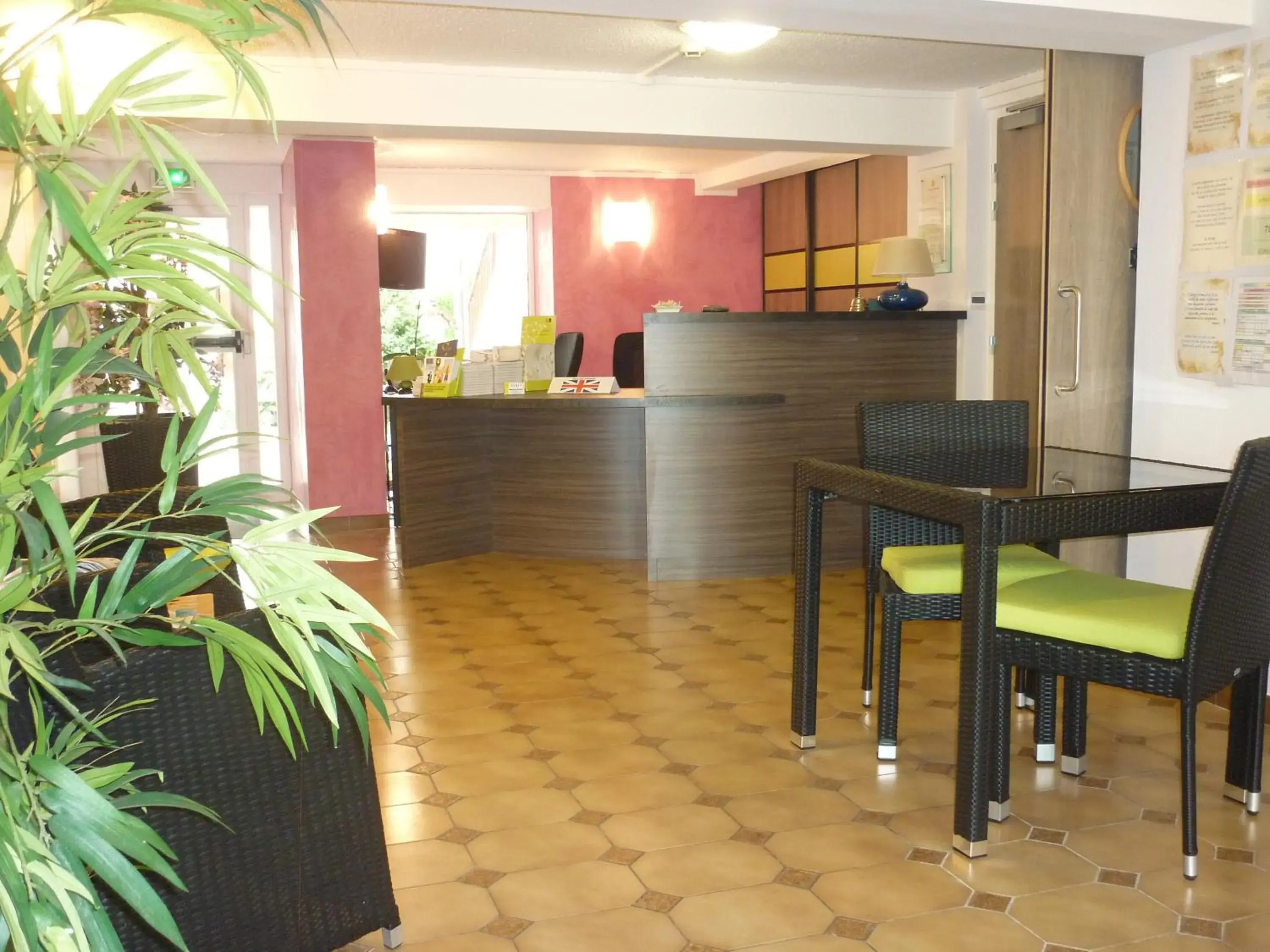 Lobby or reception, Lobby/Reception in Logis Aurea Hotel