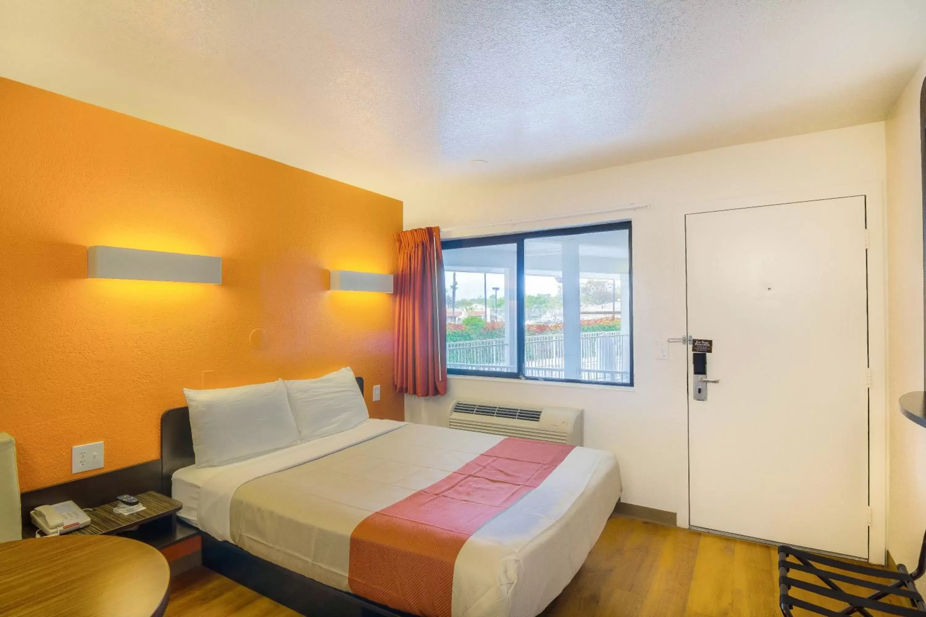 Bed in Motel 6-Camarillo, CA