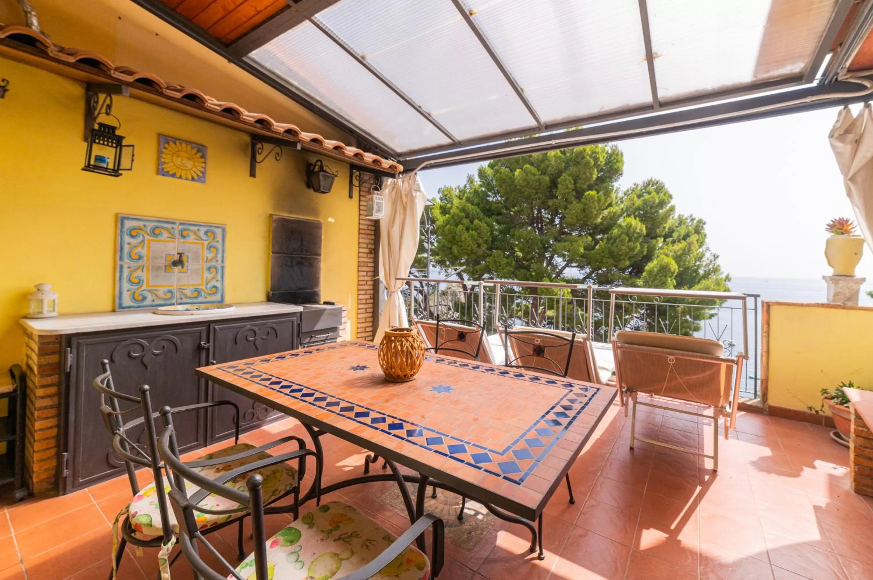 Patio in ToviMar Apartments