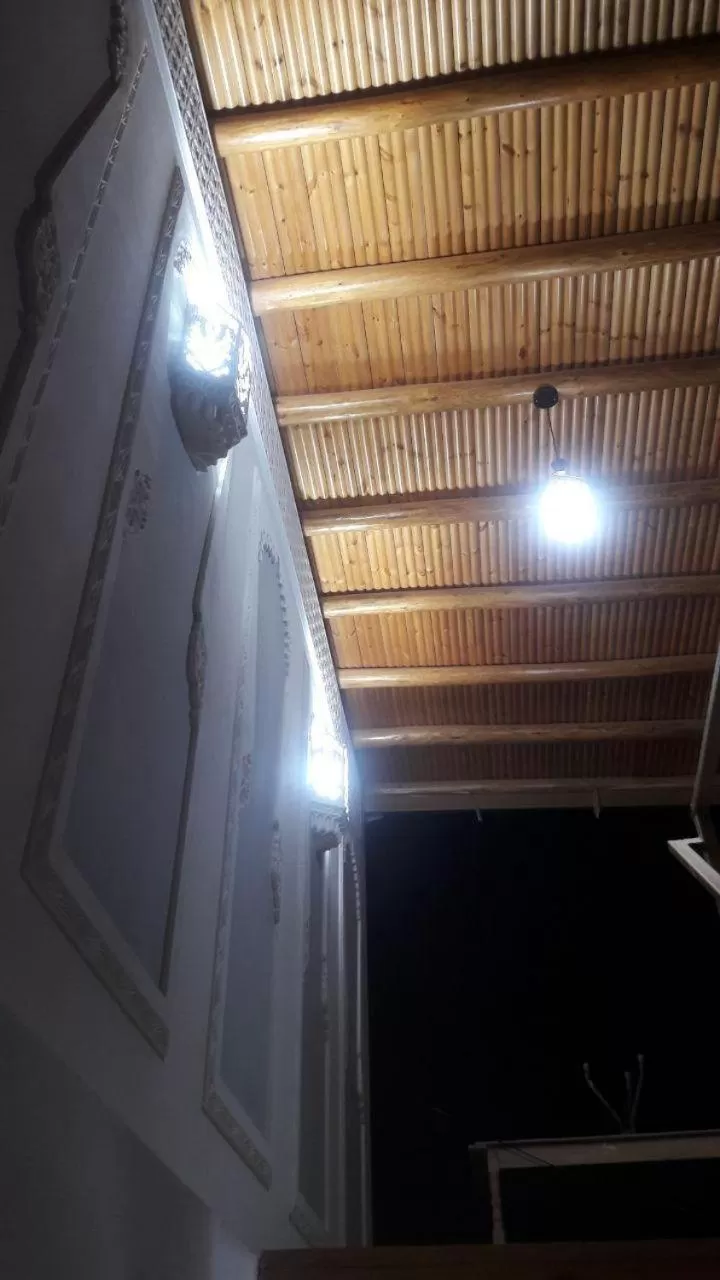 TV/Entertainment Center in Naqshband