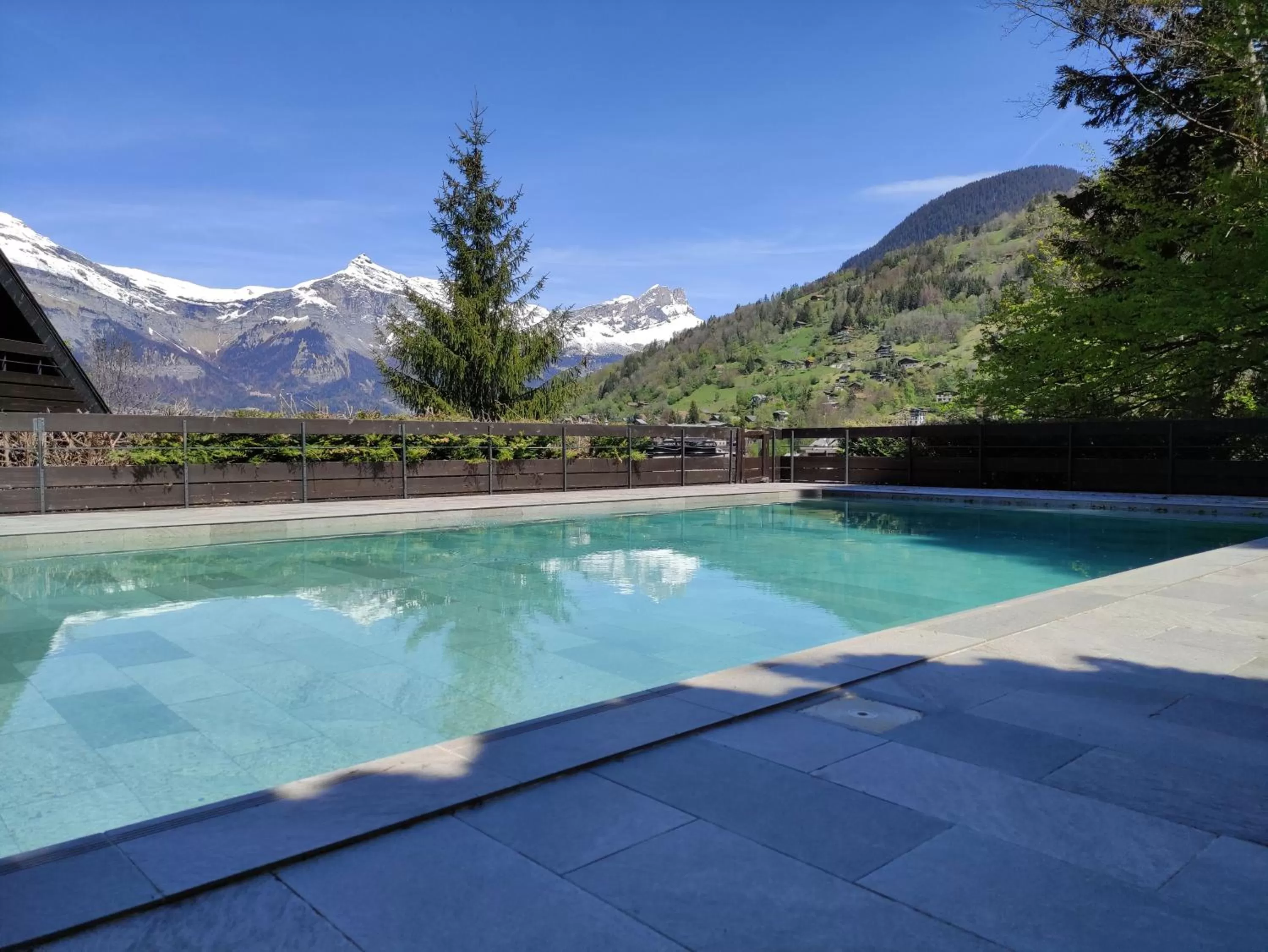 Swimming pool in SOWELL HOTELS Mont Blanc et SPA