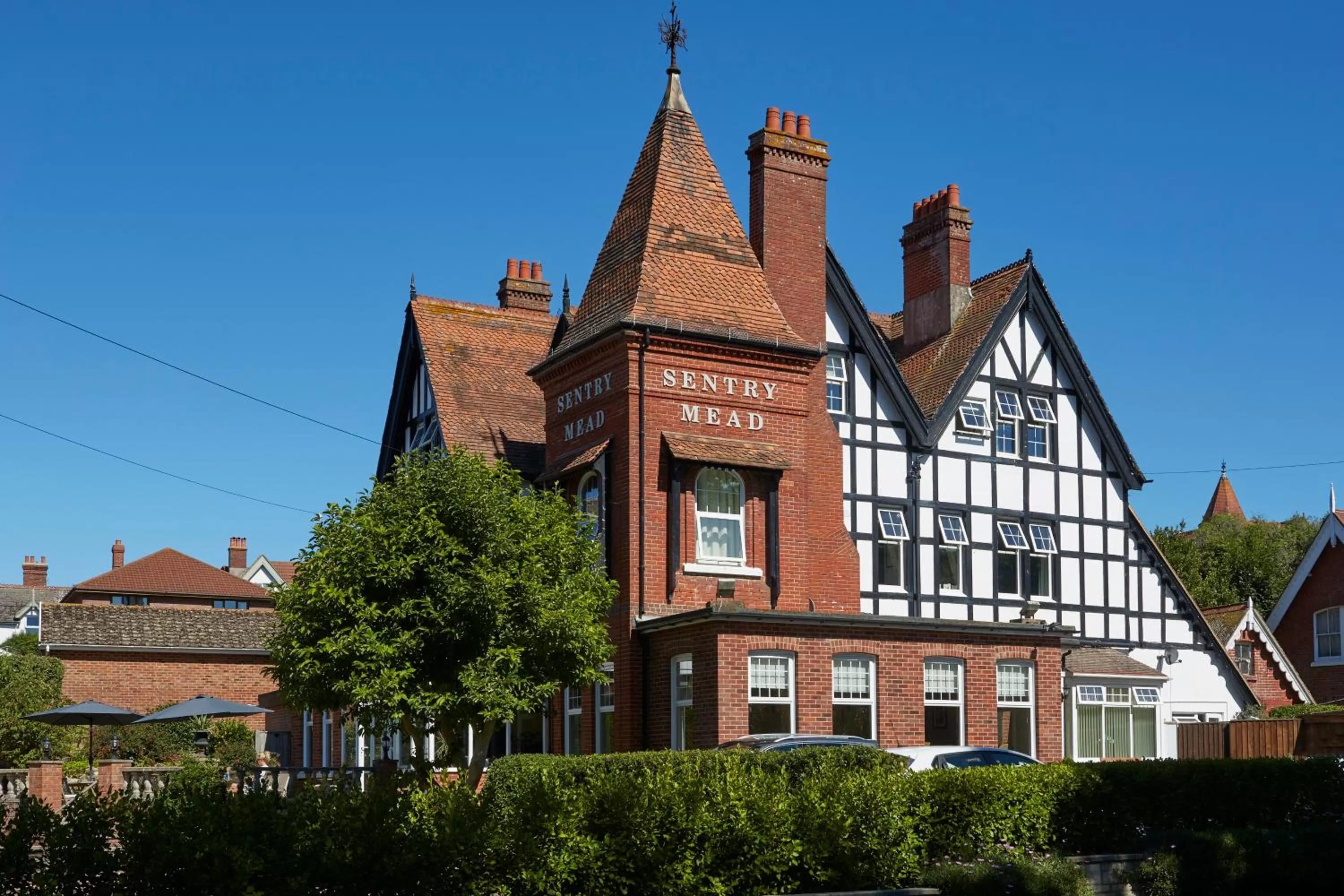 Property building in Sentry Mead Hotel
