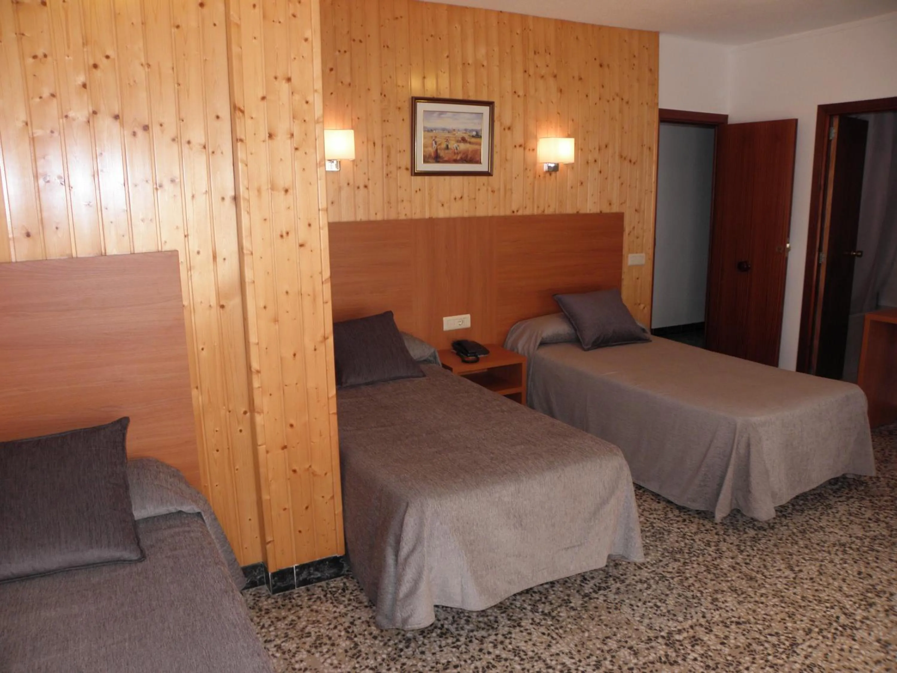 Photo of the whole room, Bed in Hotel Jardín