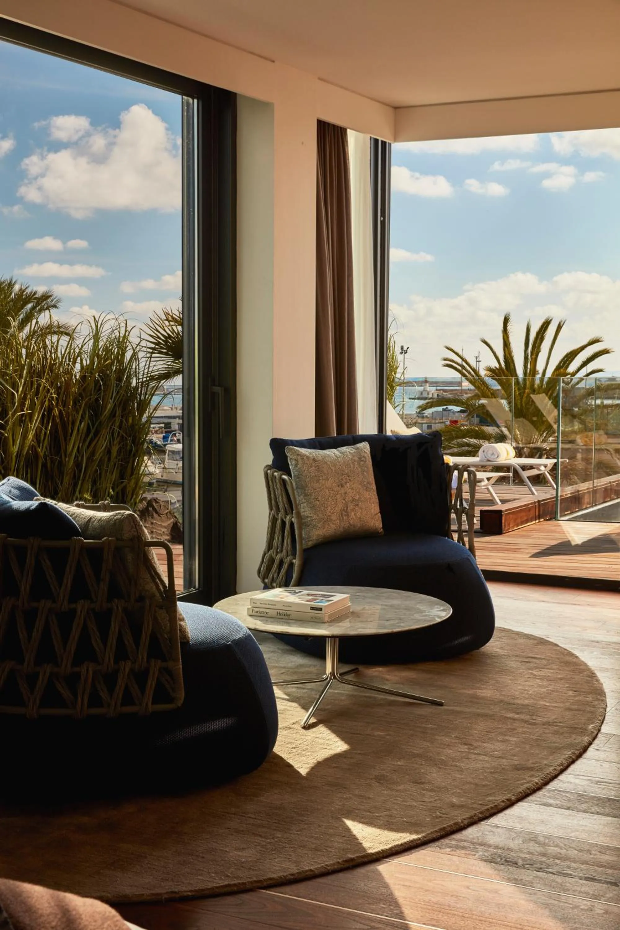 Living room in Sir Joan Hotel, part of Sircle Collection