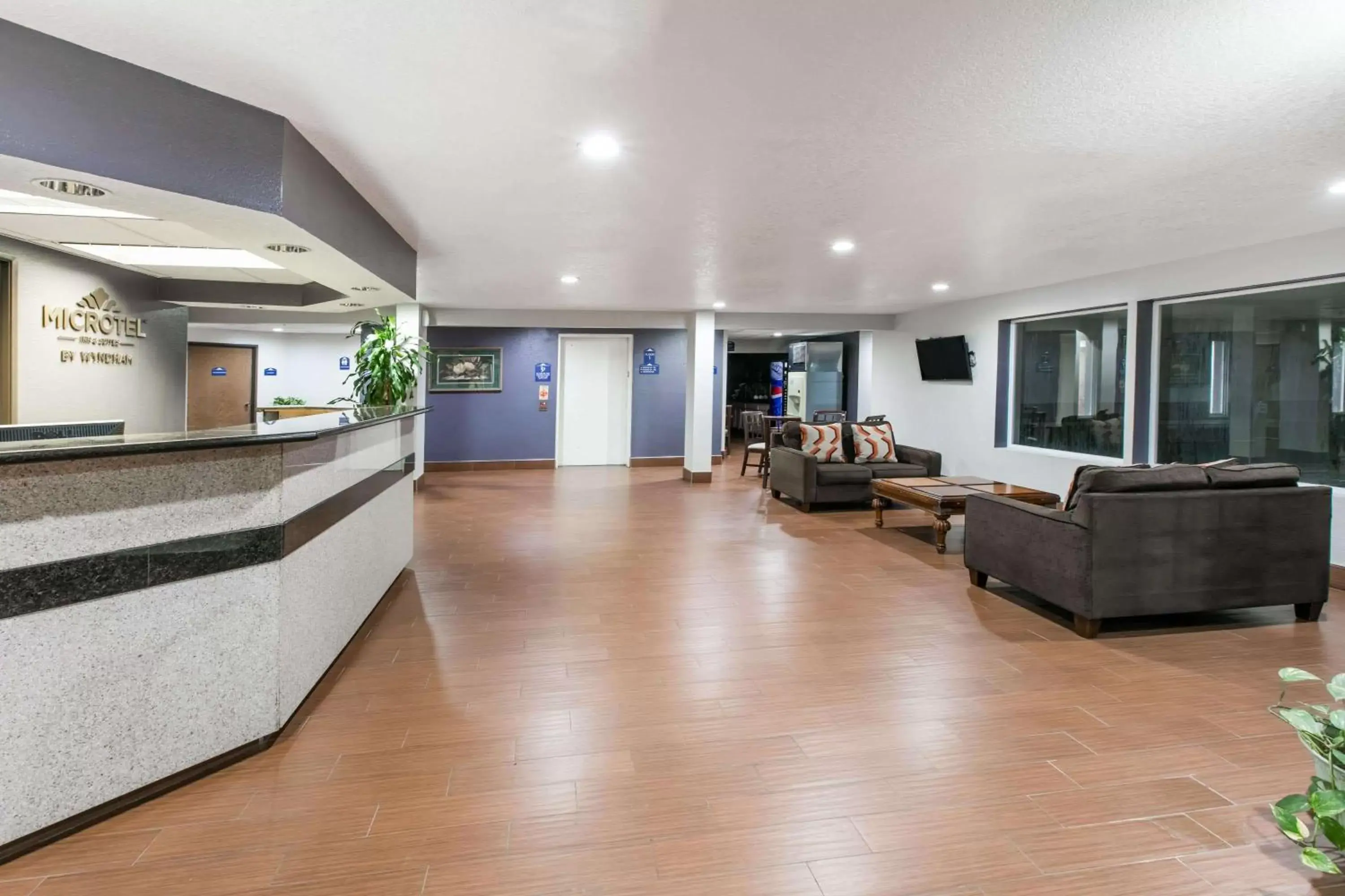 Lobby or reception, Lobby/Reception in Microtel Inn & Suites by Wyndham Oklahoma City Airport