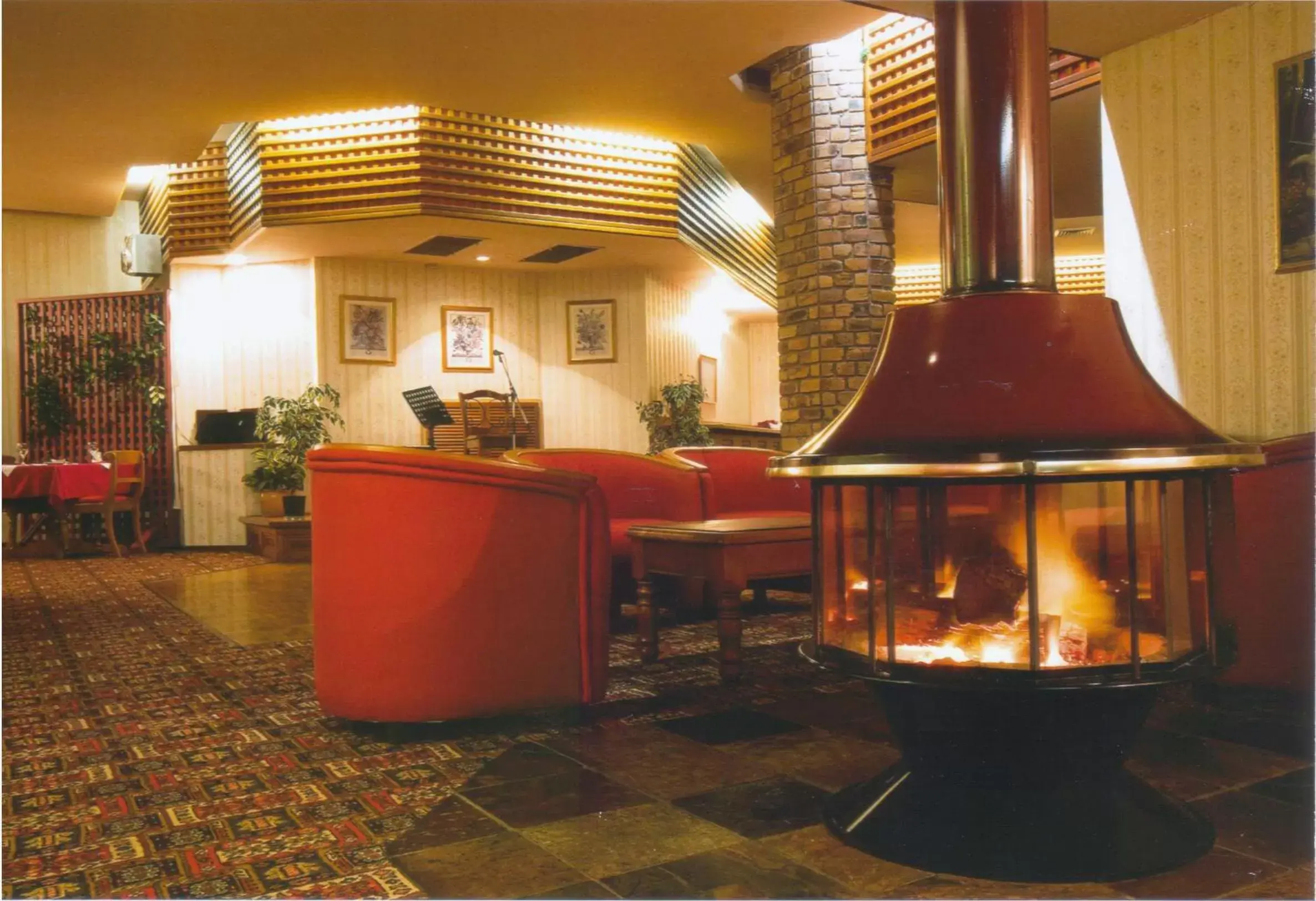 Lounge or bar, Lobby/Reception in McNevins Warwick Motel