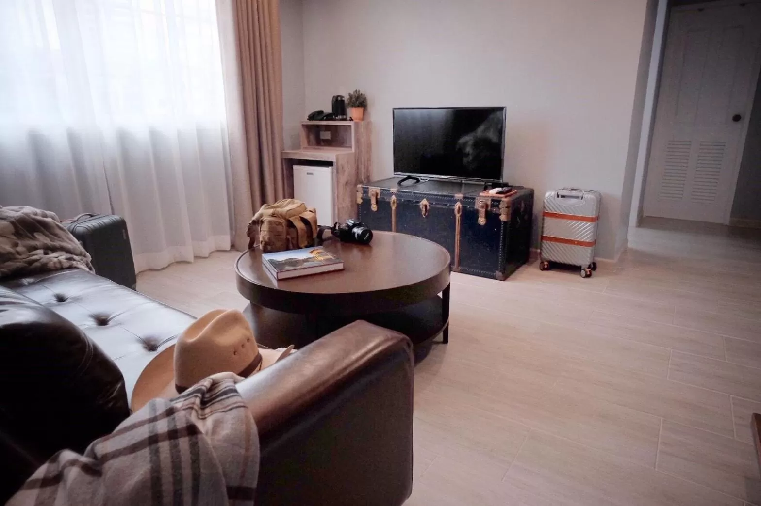 TV and multimedia in Hide and Seek Boutique Hometel